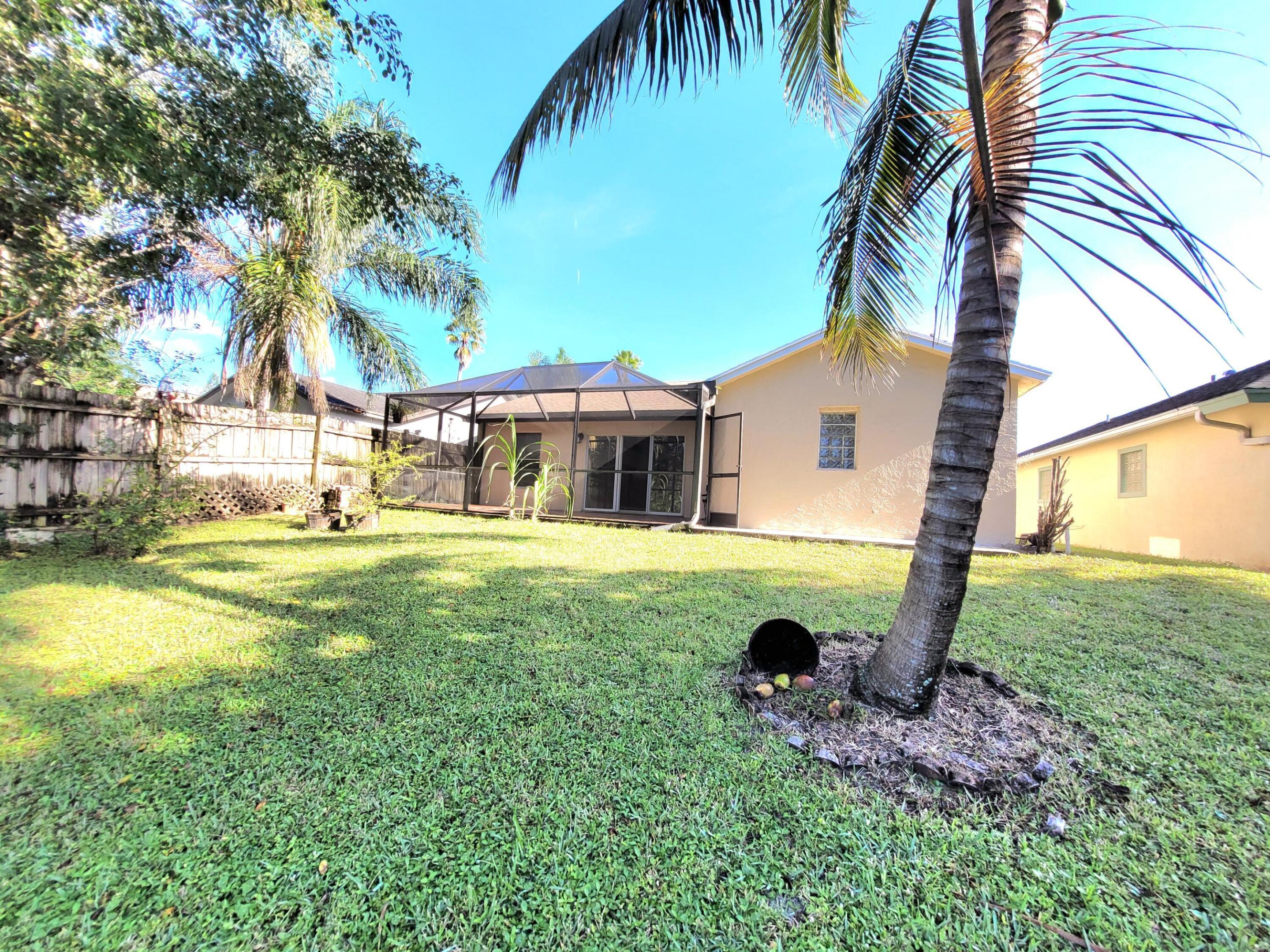 WATERWAY COVE OF WELLINGTON - Residential Lease