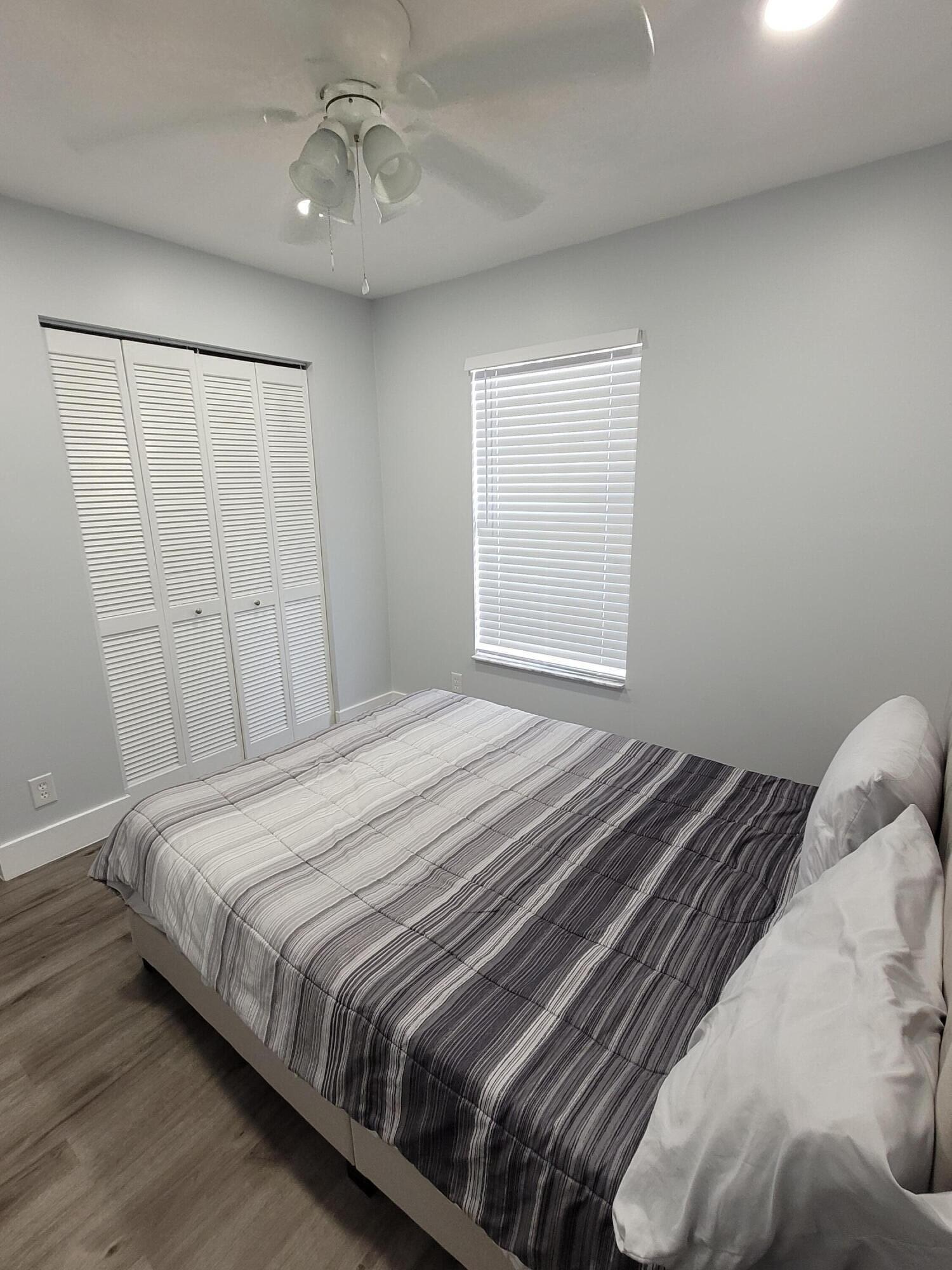 WATERWAY COVE OF WELLINGTON - Residential Lease