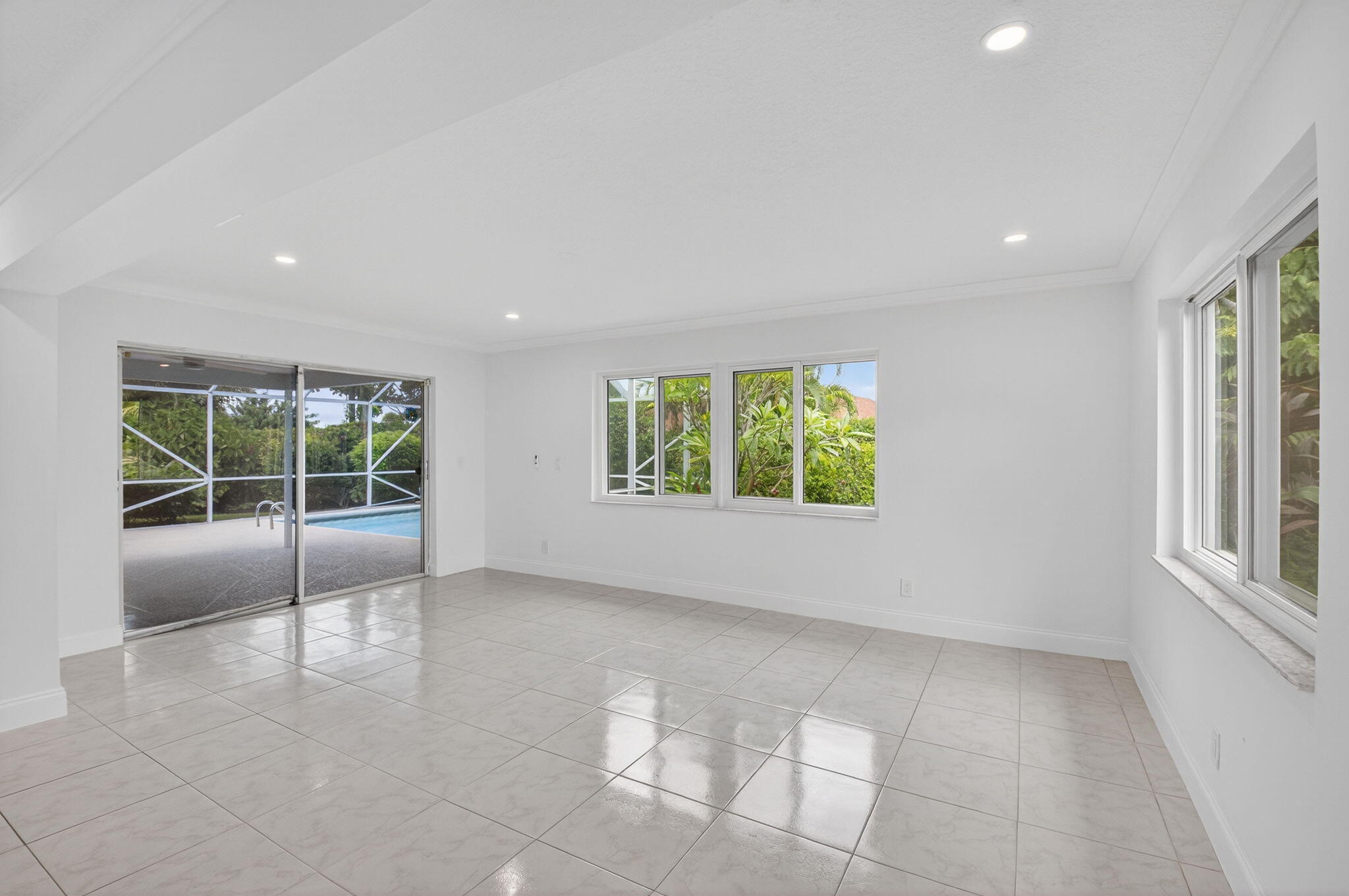 KINGSLAND PINES - Residential