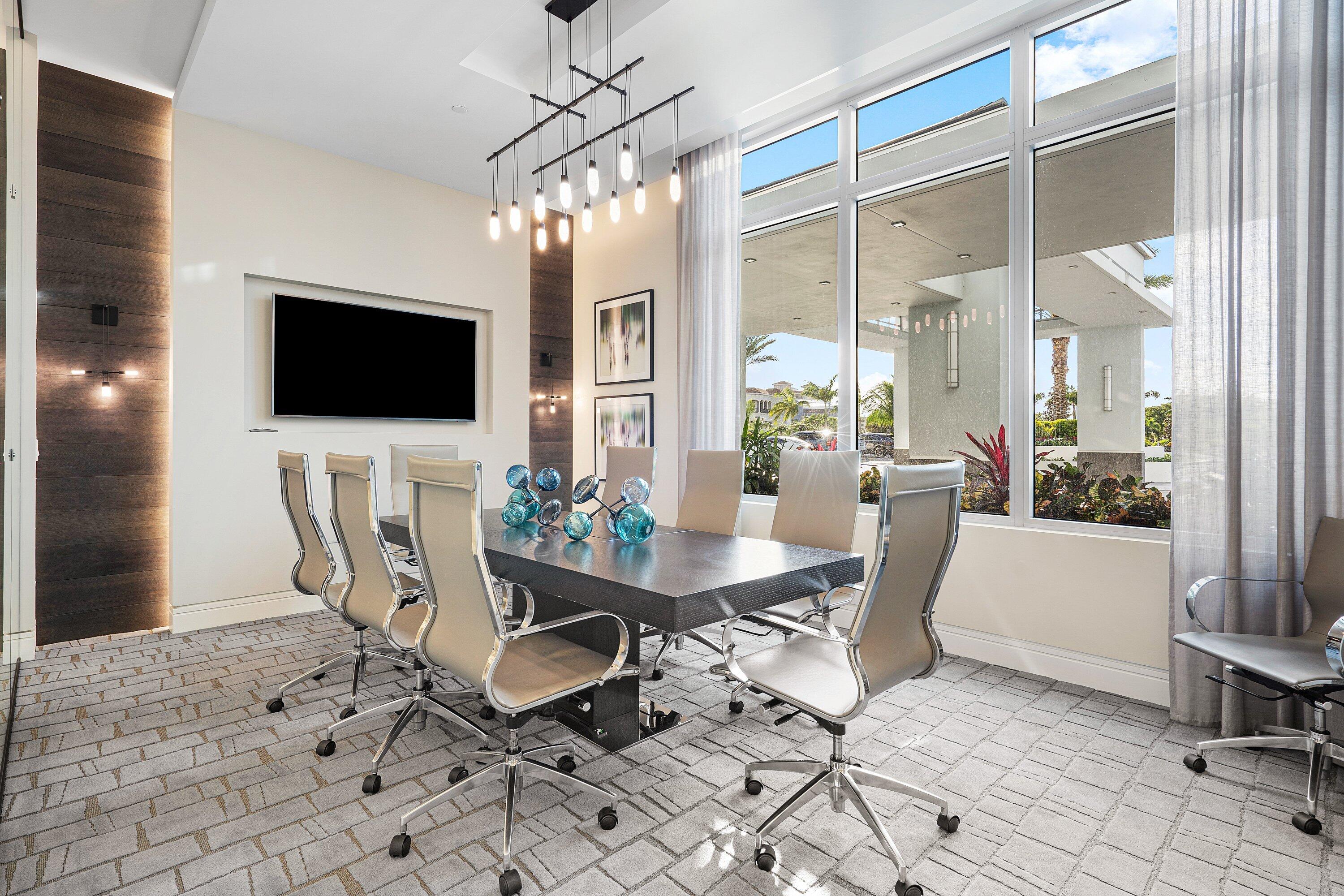 WATER CLUB - Residential