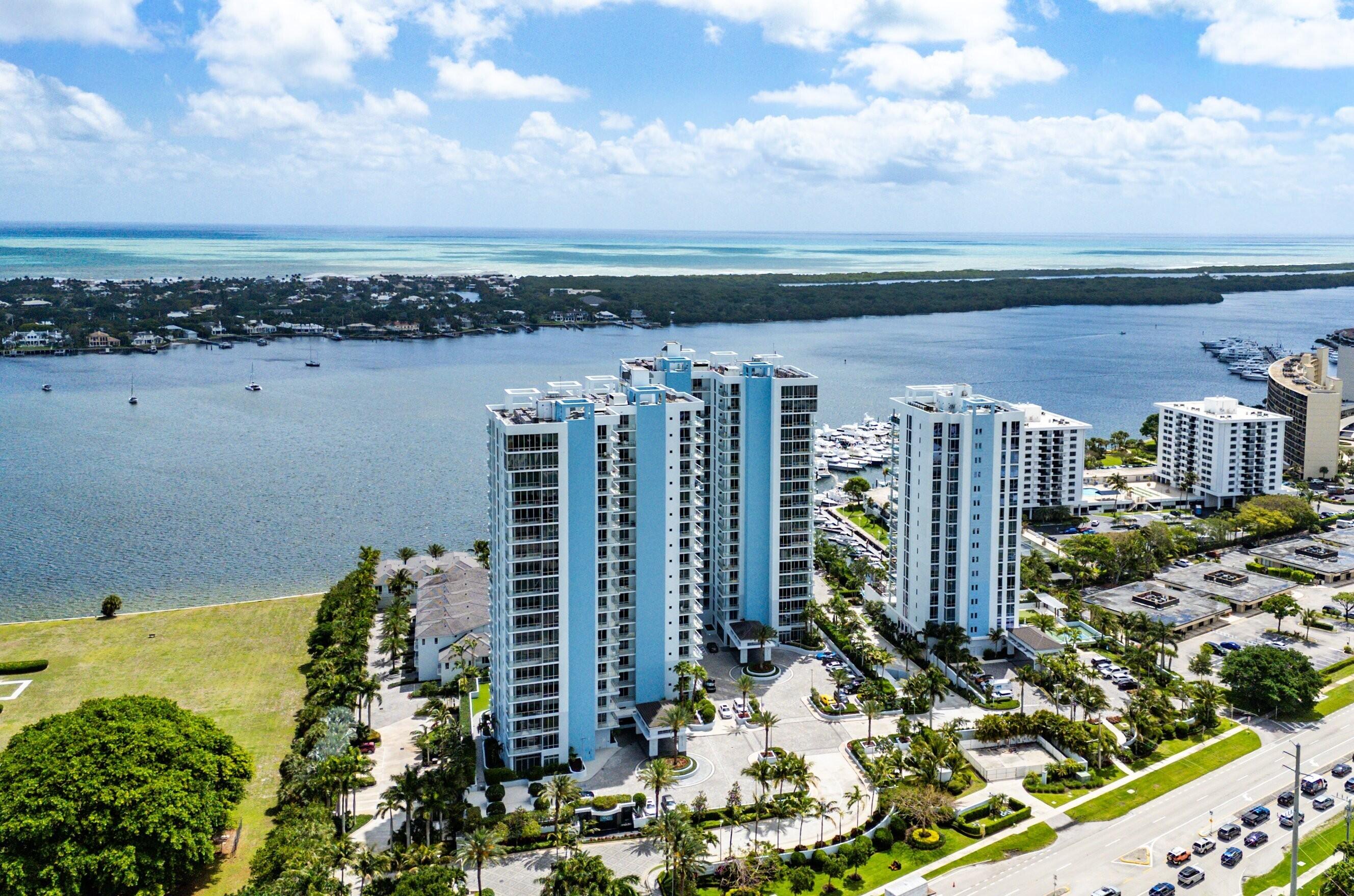 WATER CLUB - Residential