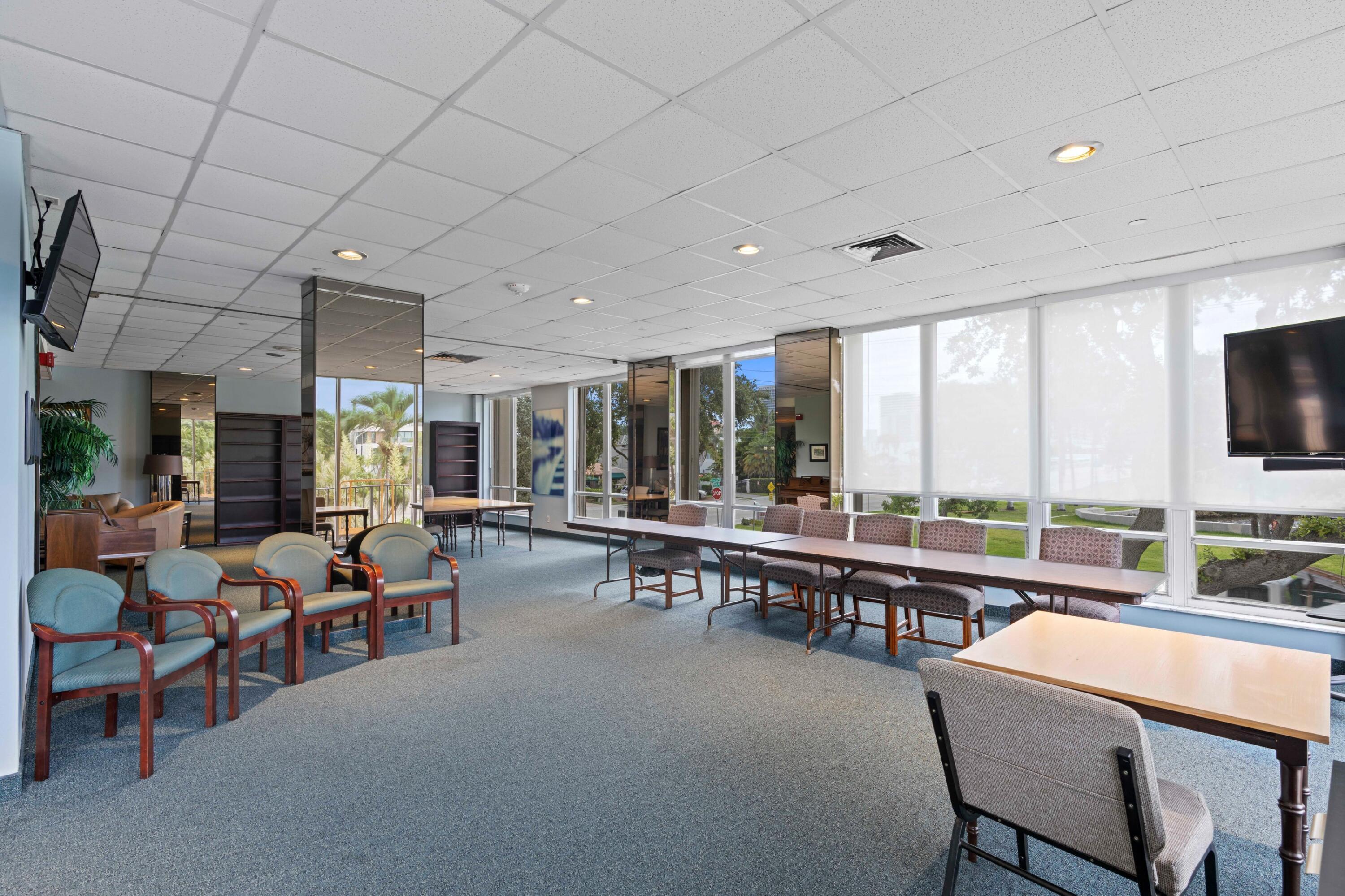 MARINE TOWER CONDO - Residential