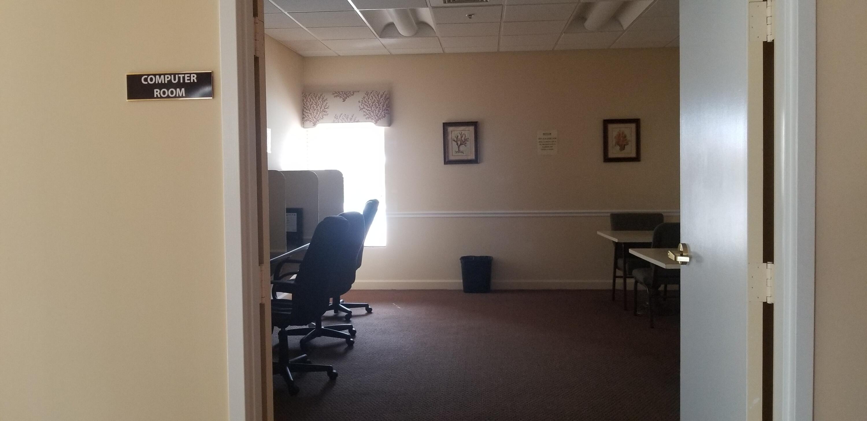 VILLAGE ROYALE ON THE GREEN CONDO - Residential Lease