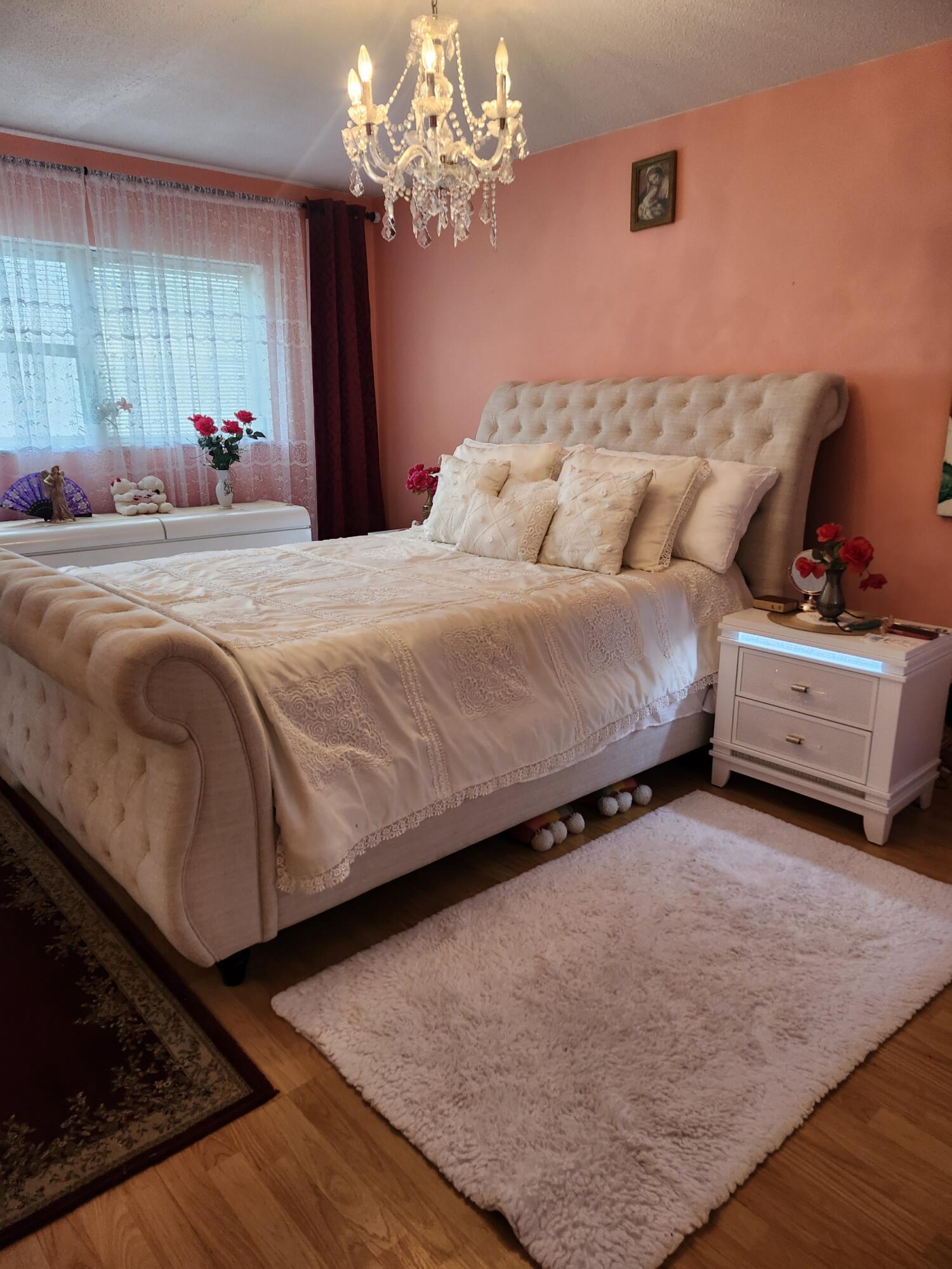 VILLAGE ROYALE ON THE GREEN CONDO - Residential Lease