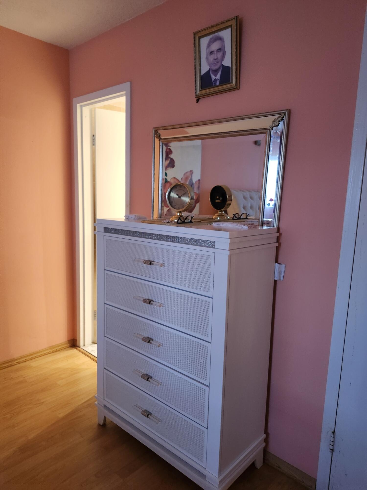 VILLAGE ROYALE ON THE GREEN CONDO - Residential Lease
