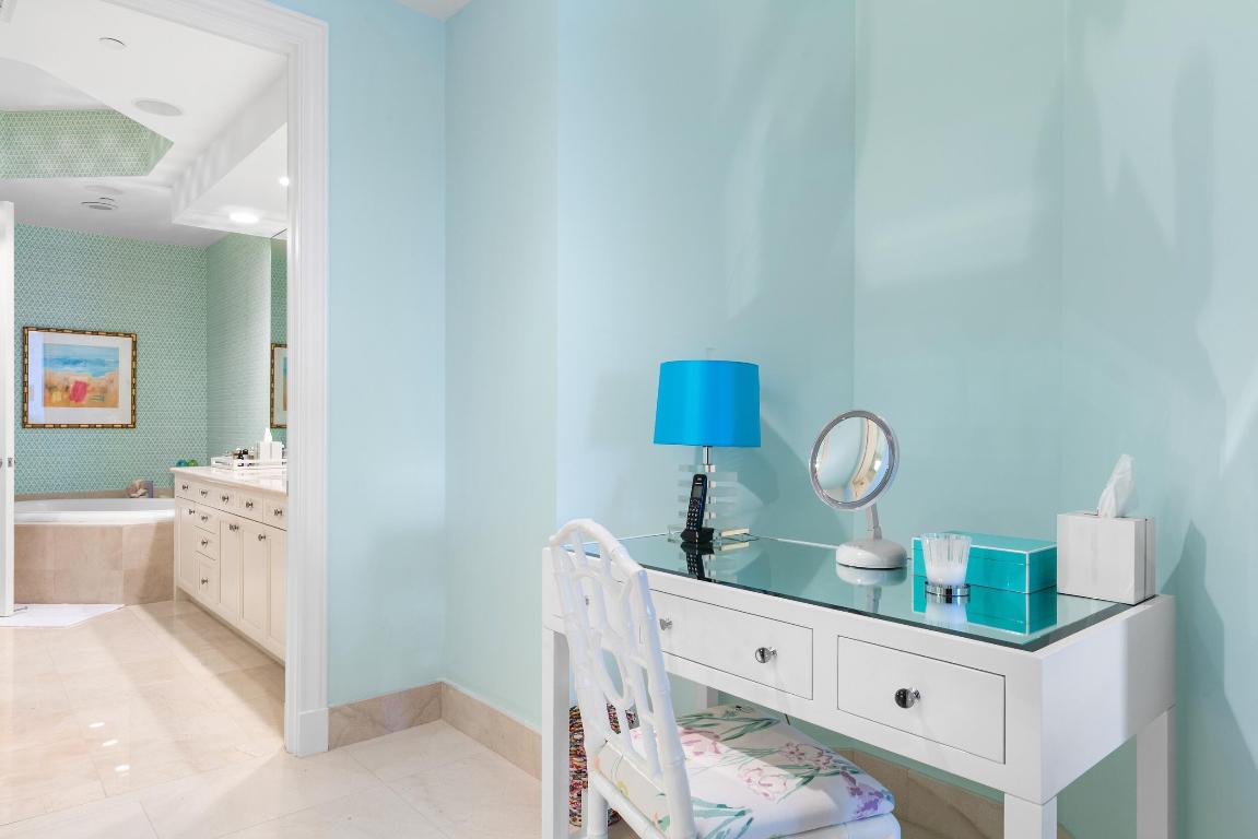 BELLARIA CONDO - Residential
