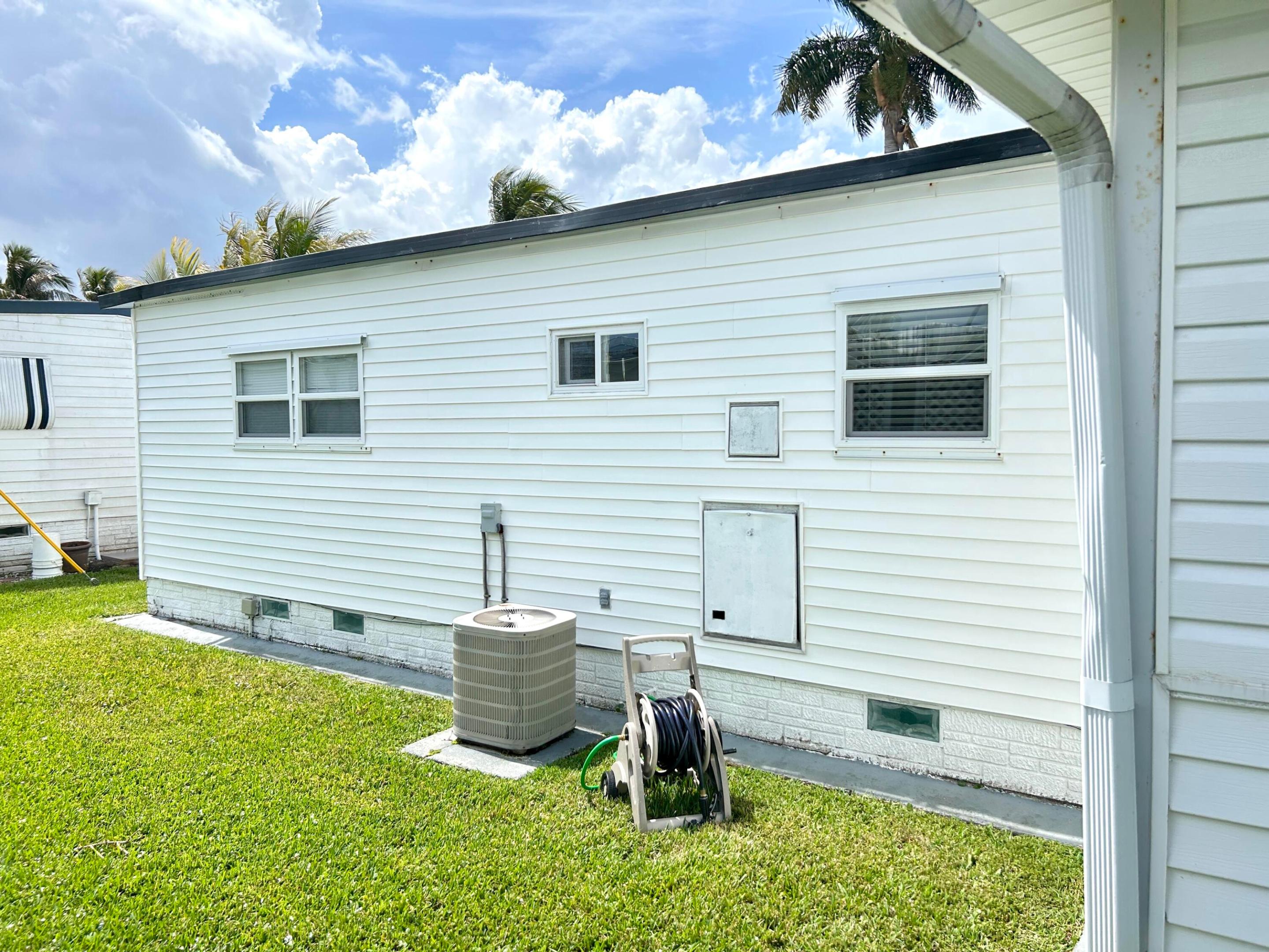 Orangebrook Harbor - Residential