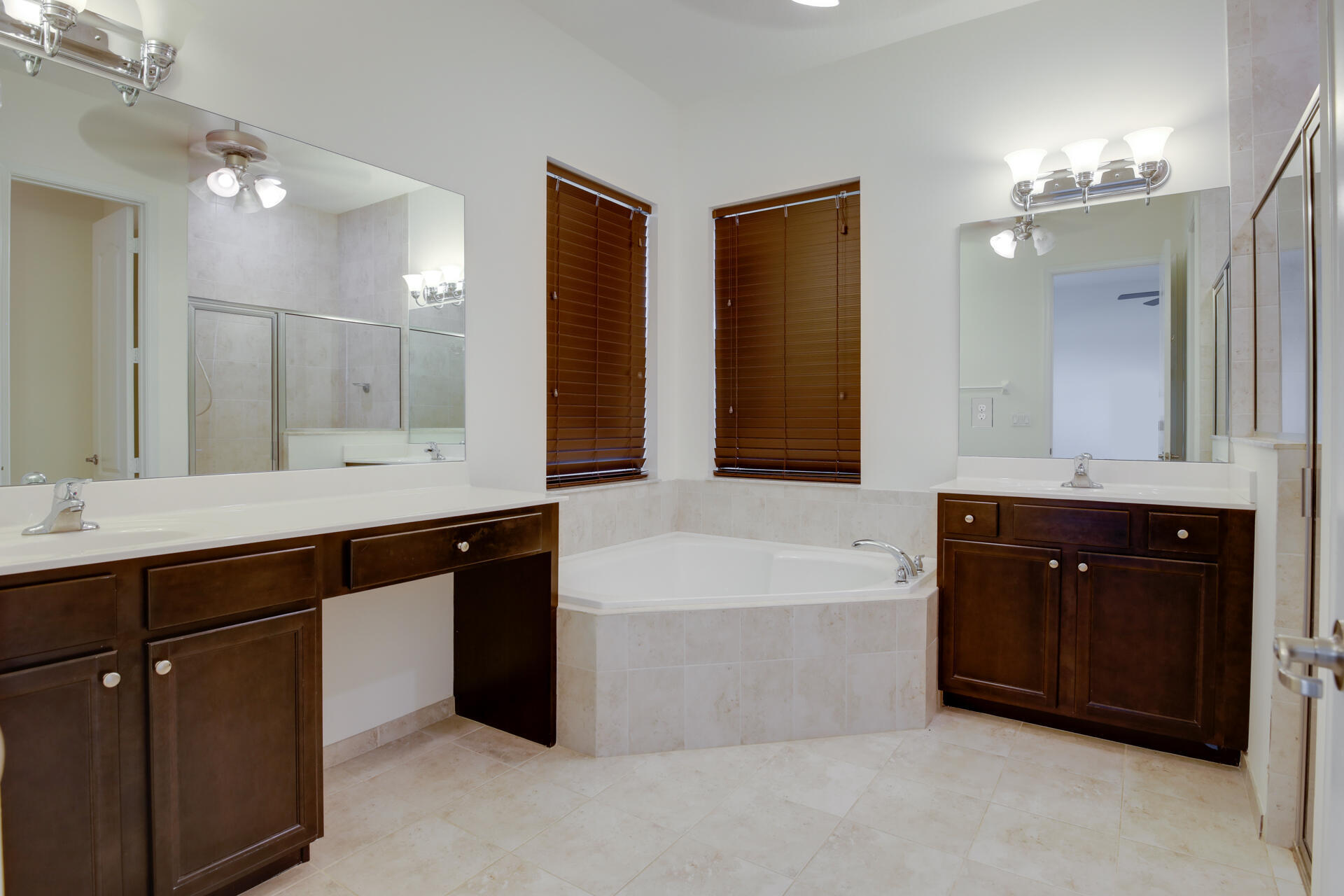 GULFSTREAM PRESERVE - Residential Lease