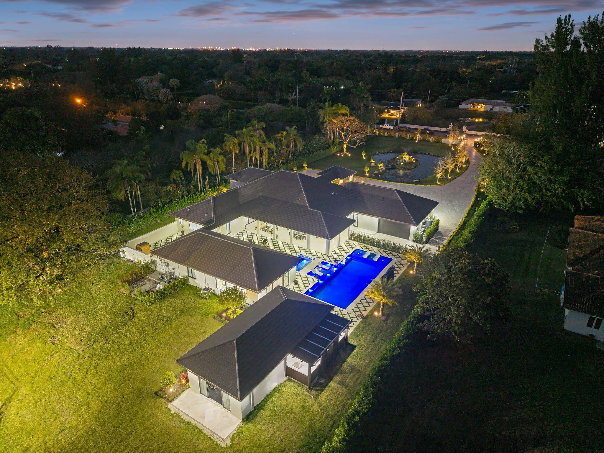SUNSHINE RANCHES - Residential