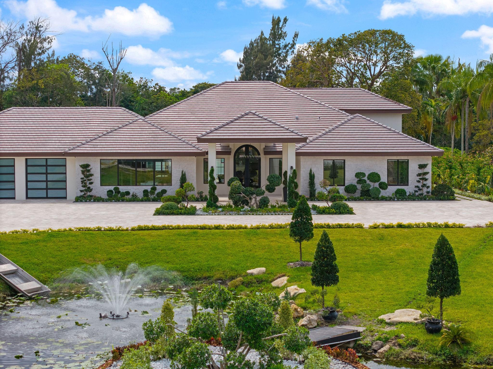 SUNSHINE RANCHES - Residential