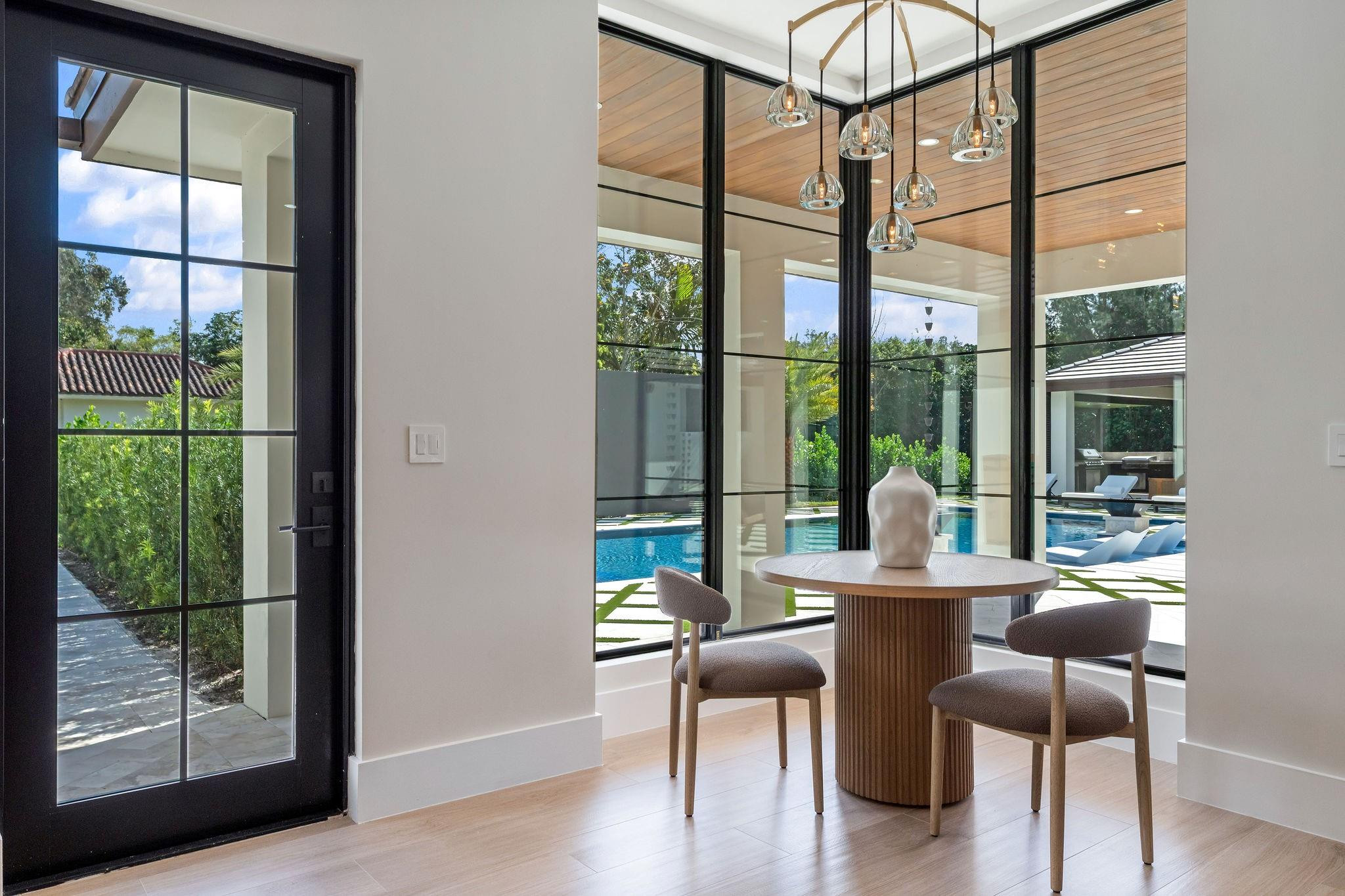 SUNSHINE RANCHES - Residential
