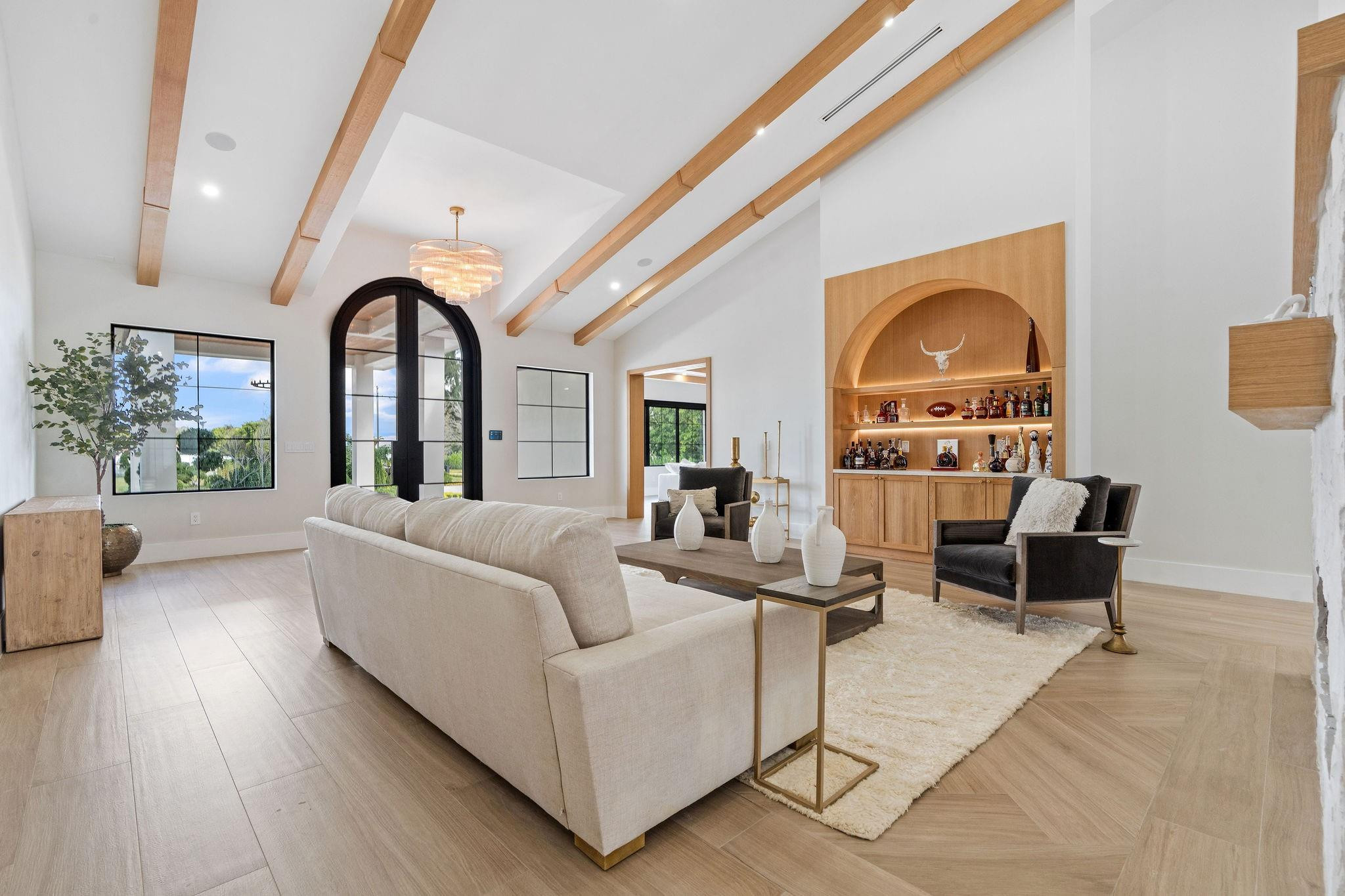 SUNSHINE RANCHES - Residential