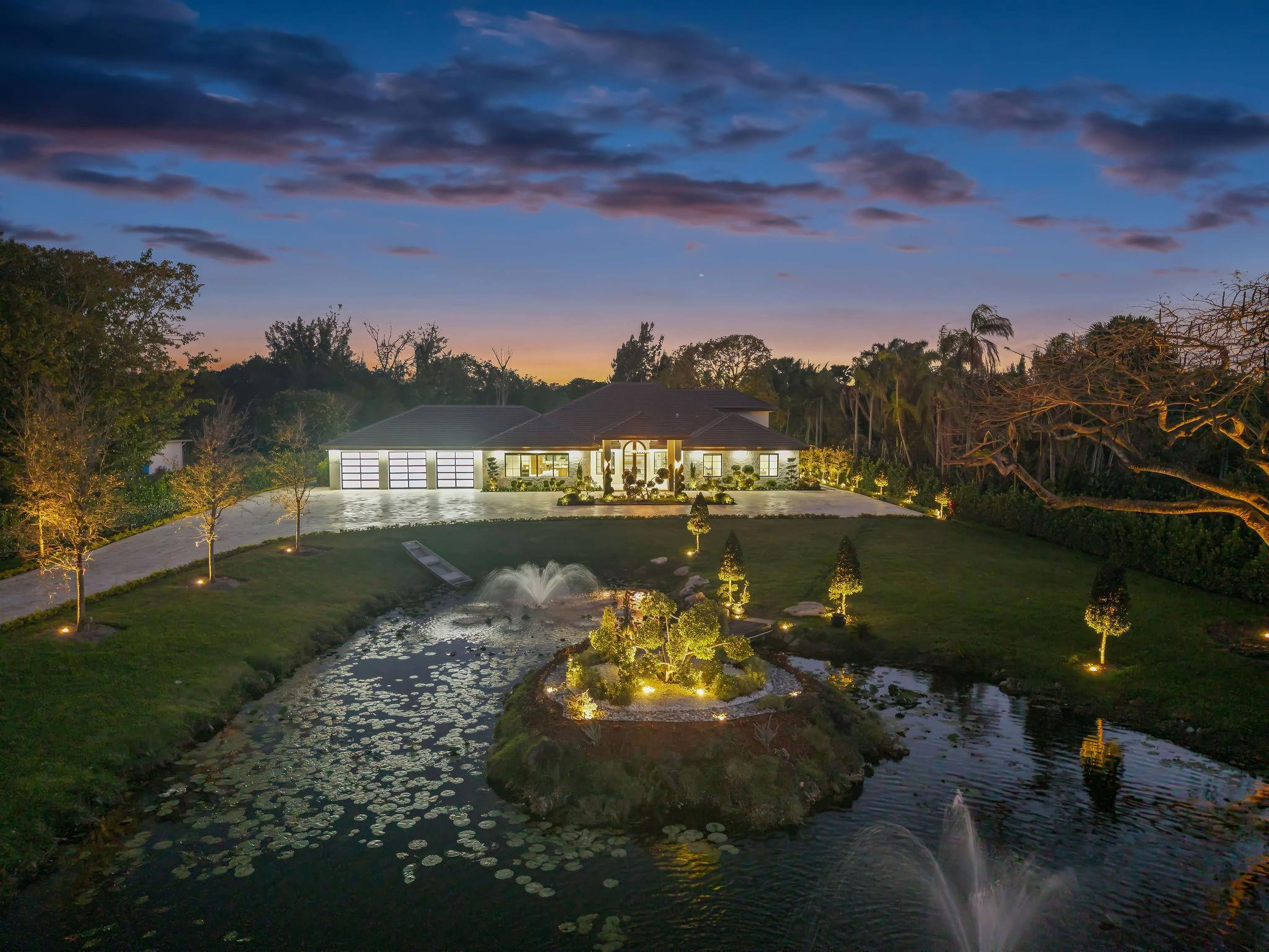 SUNSHINE RANCHES - Residential