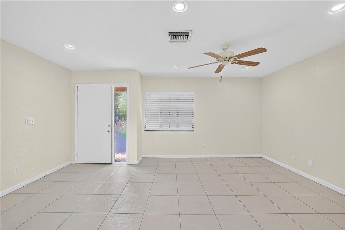 WESTWOOD COMMUNITY 7 - Residential