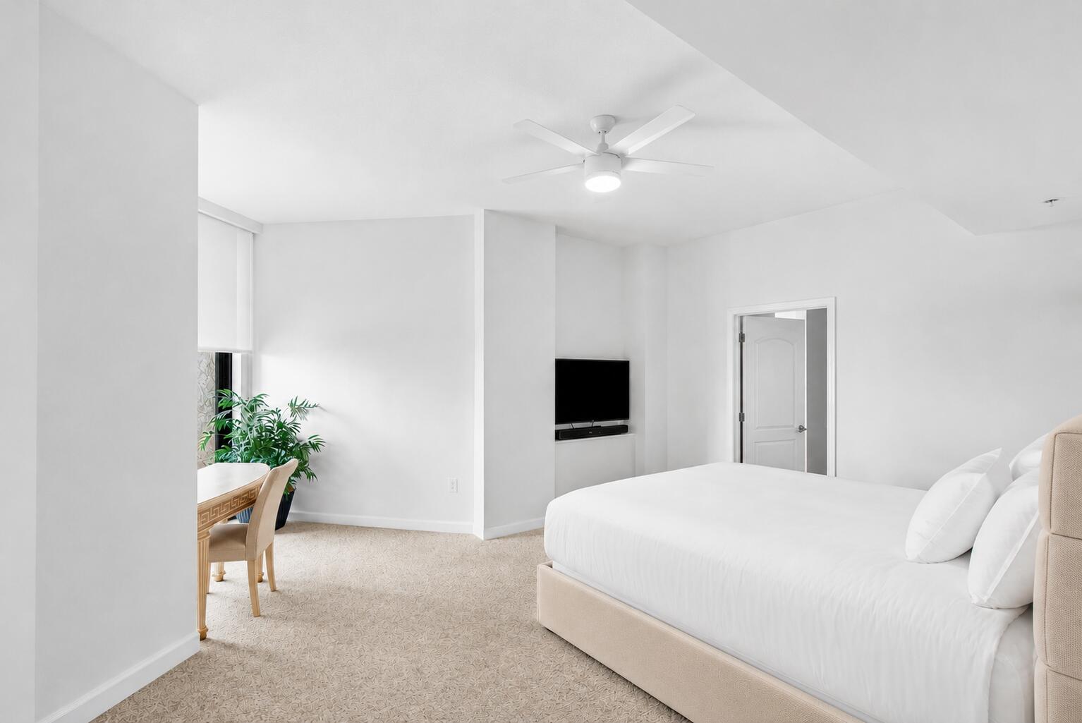 ONE CITY PLAZA CONDO - Residential Lease