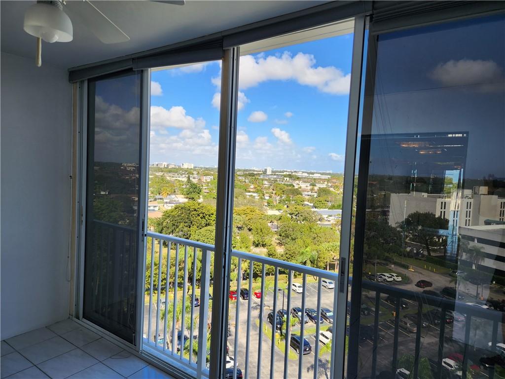 HILLCREST - Residential