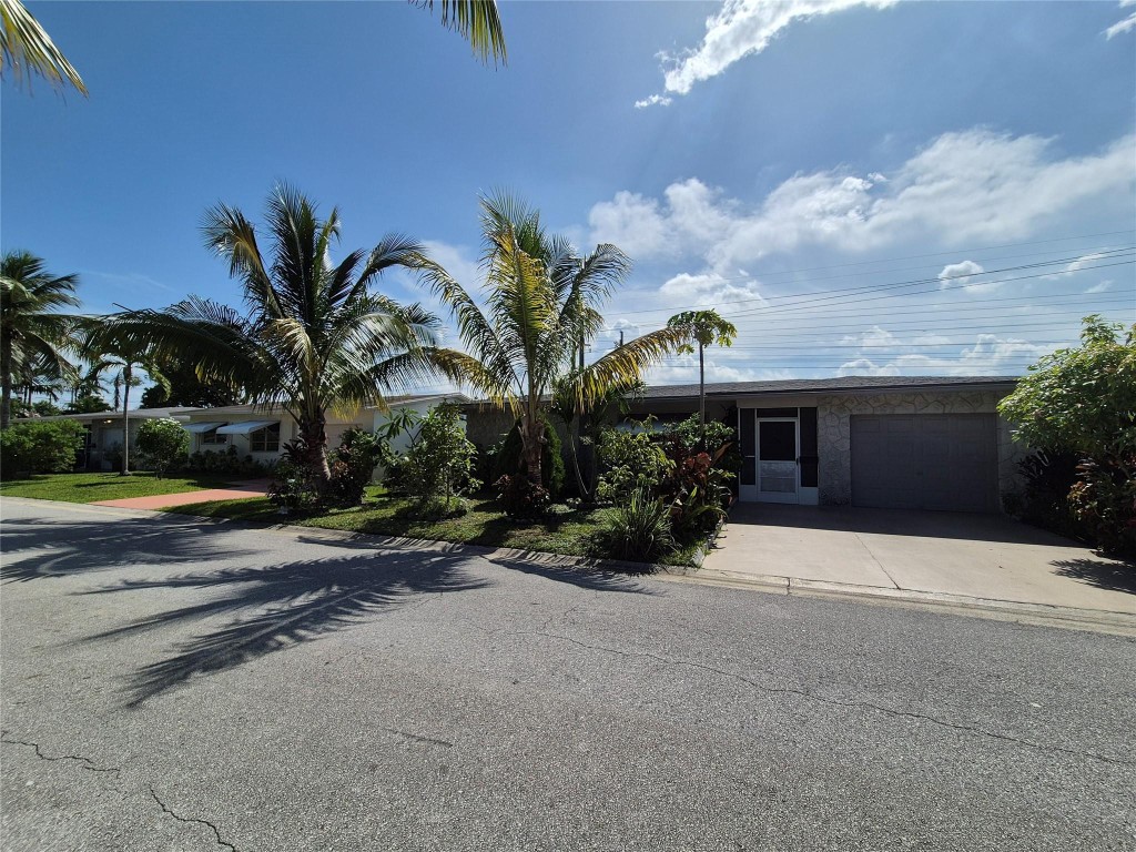 Paradise Gardens Sec 3 72 - Residential