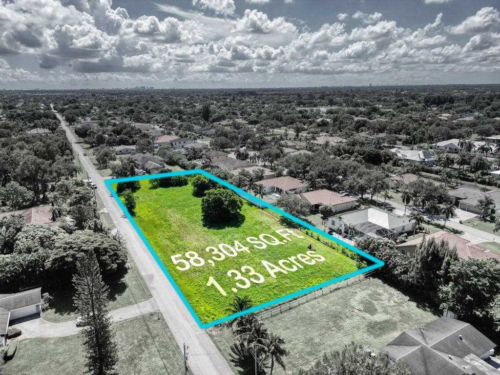 Fla Fruit Lands Co Sub 1 - Land