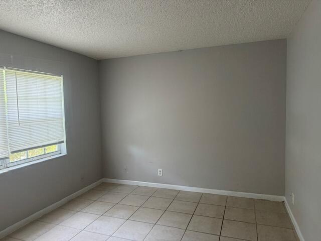 COUNTRY GARDENS CONDO - Residential
