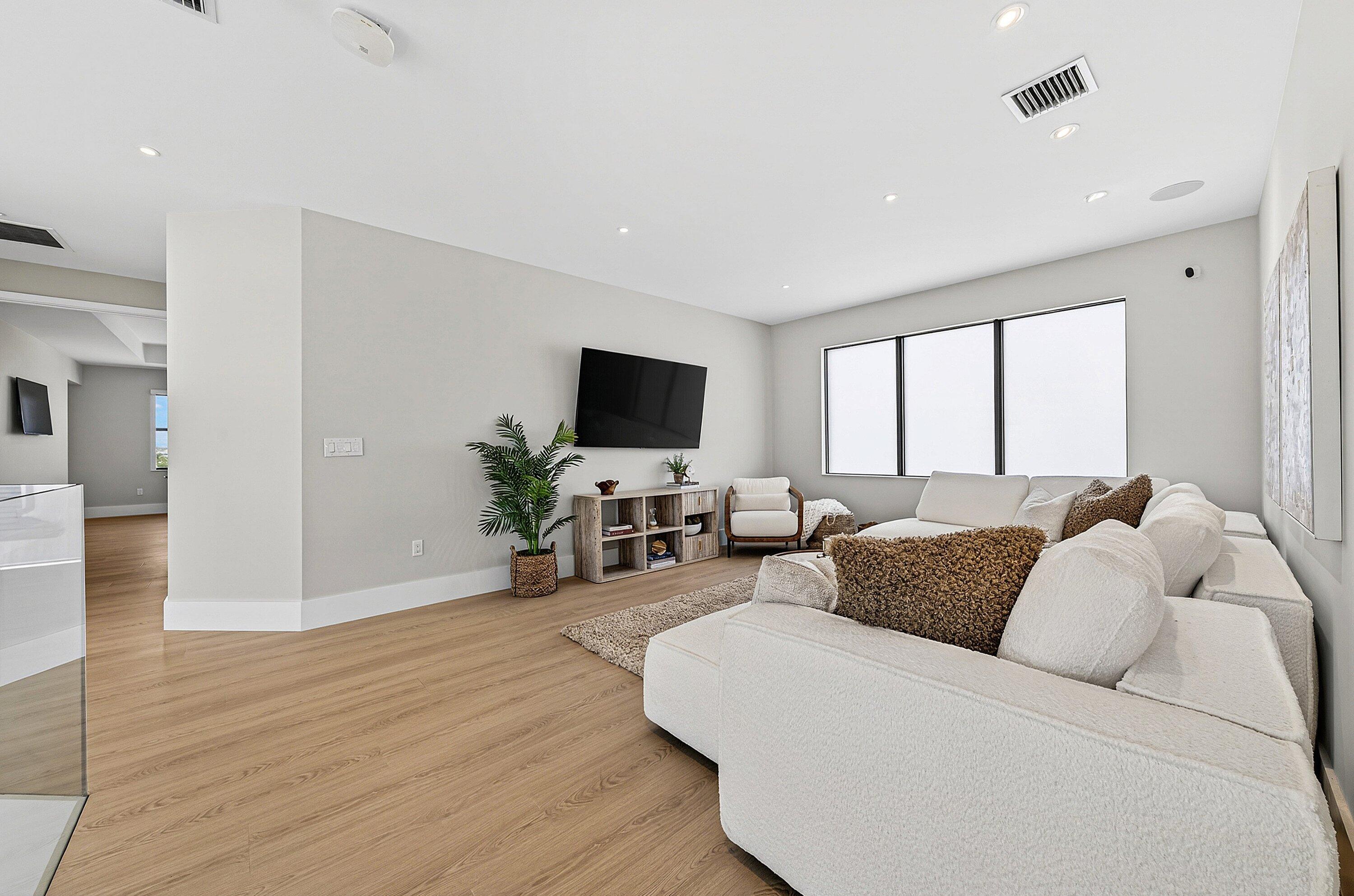 Lotus Edge - Residential