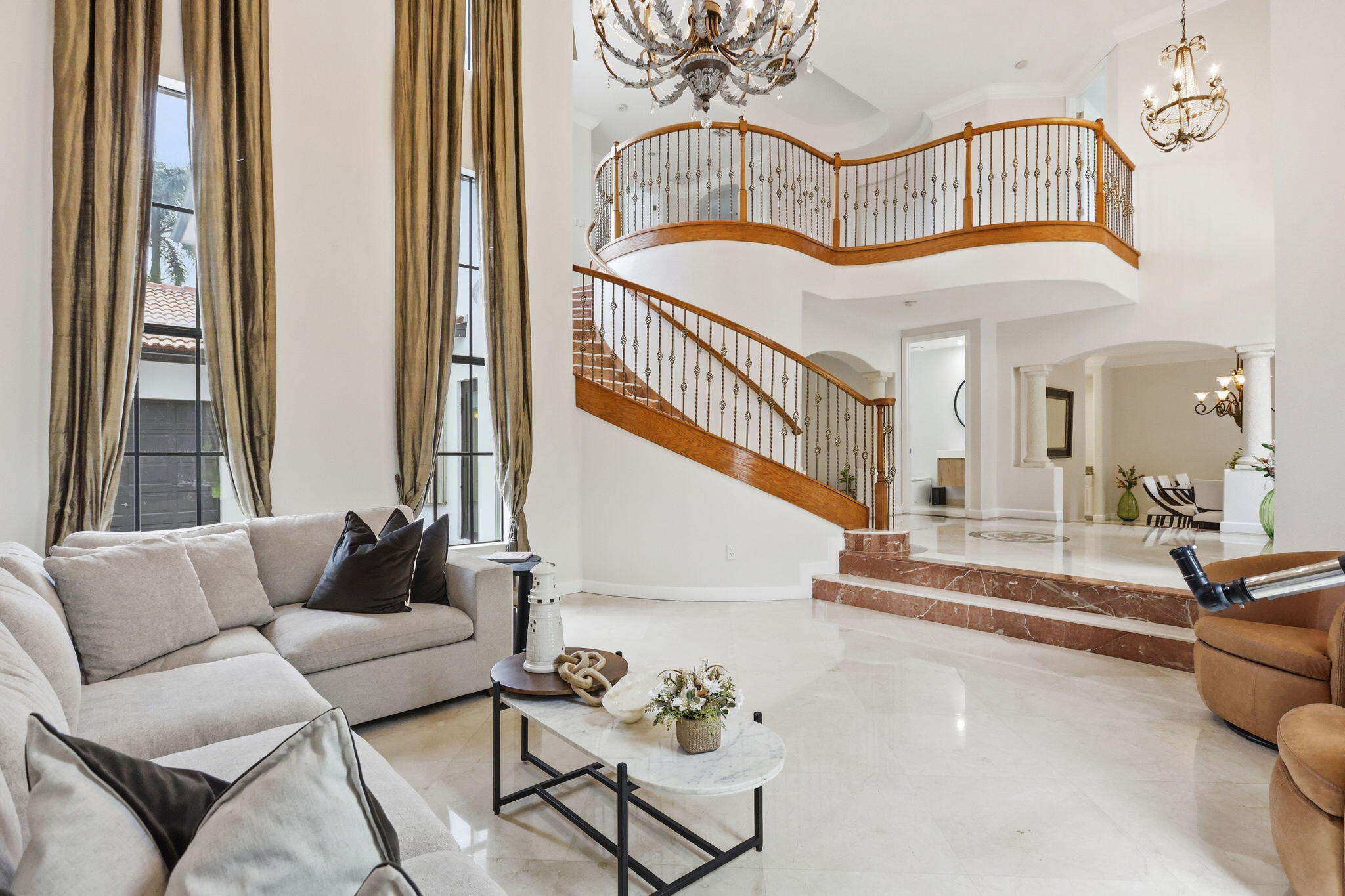 HARBOUR LAKES ESTATES - Residential
