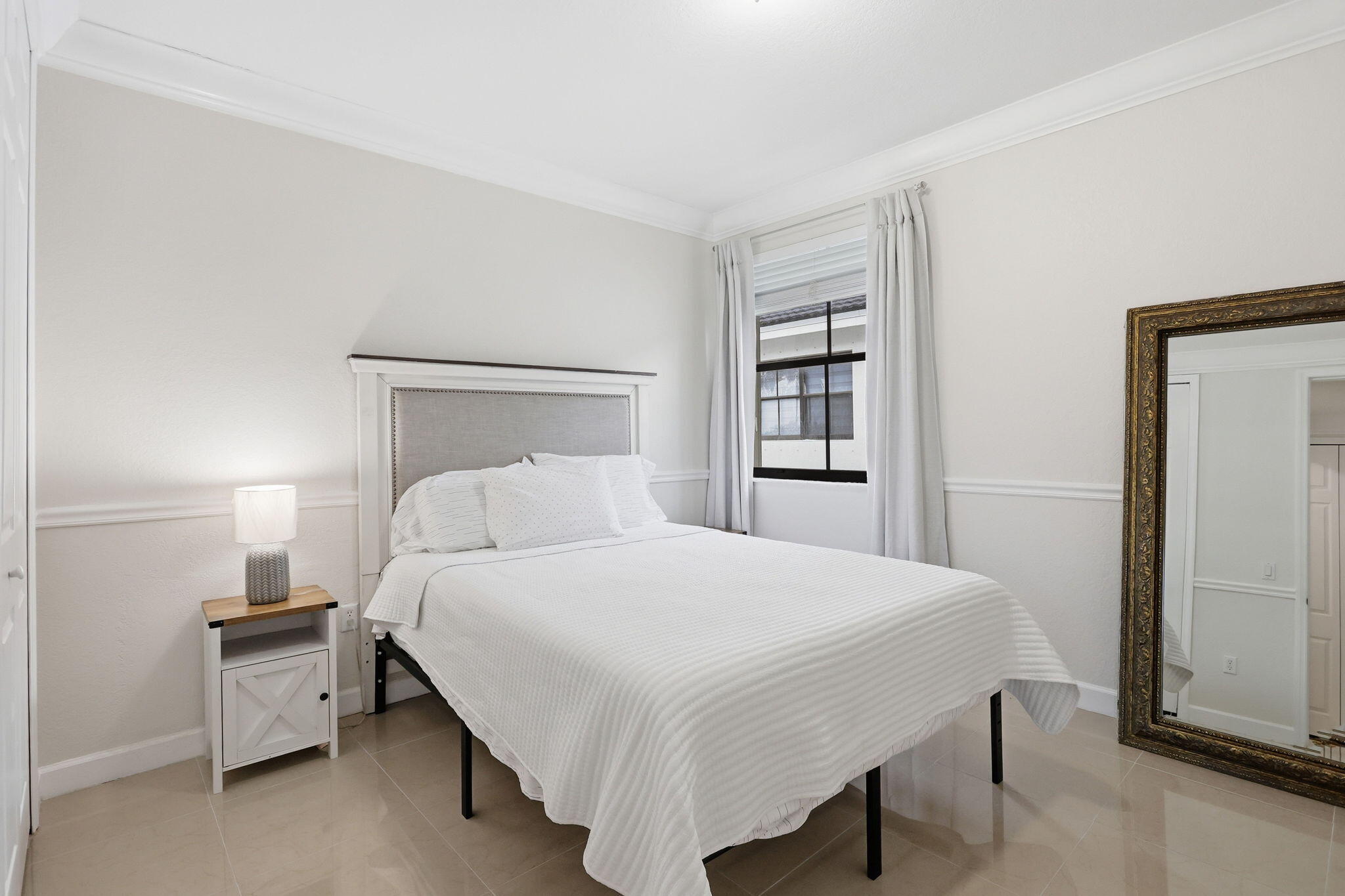 HARBOUR LAKES ESTATES - Residential