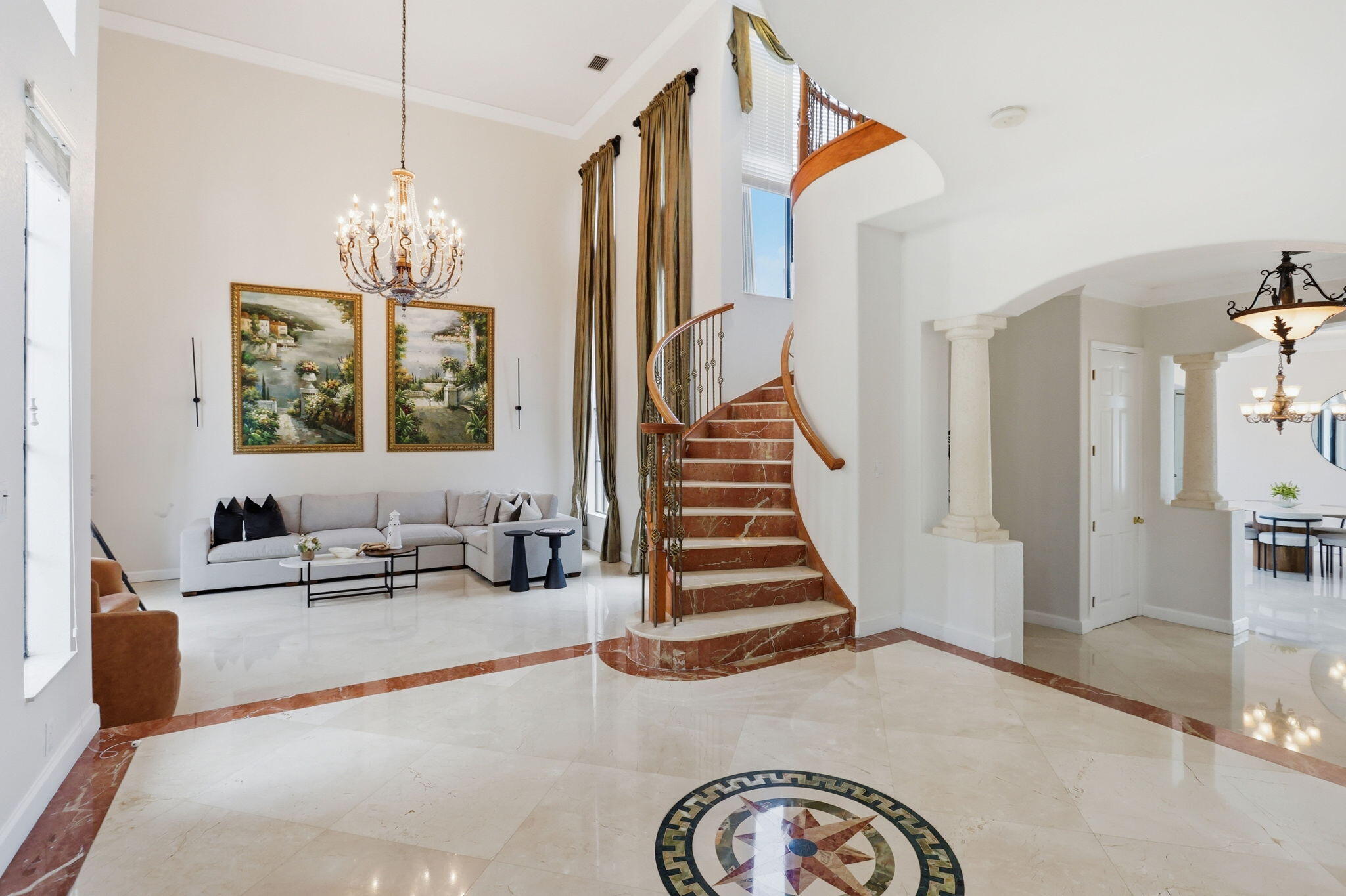 HARBOUR LAKES ESTATES - Residential