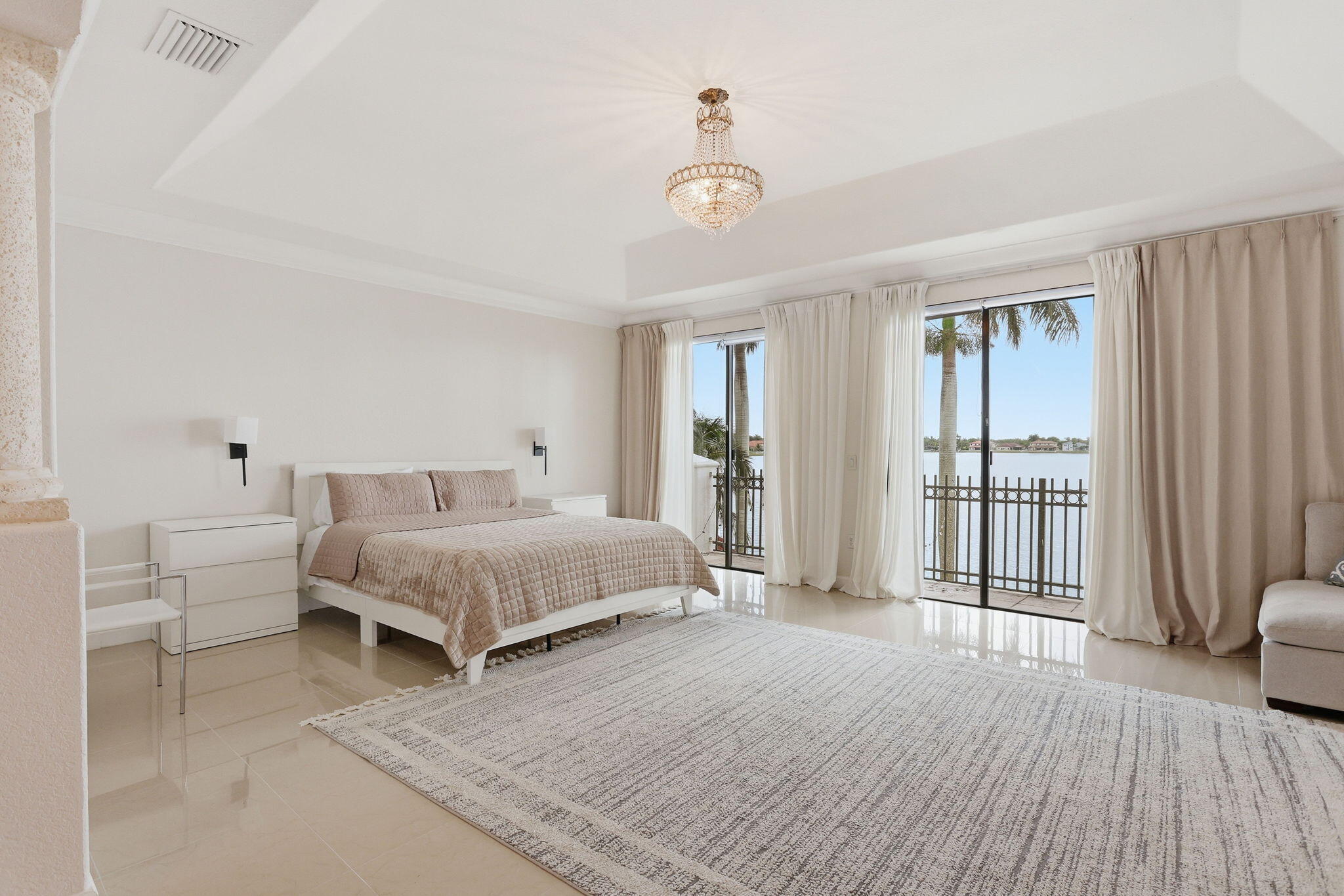 HARBOUR LAKES ESTATES - Residential
