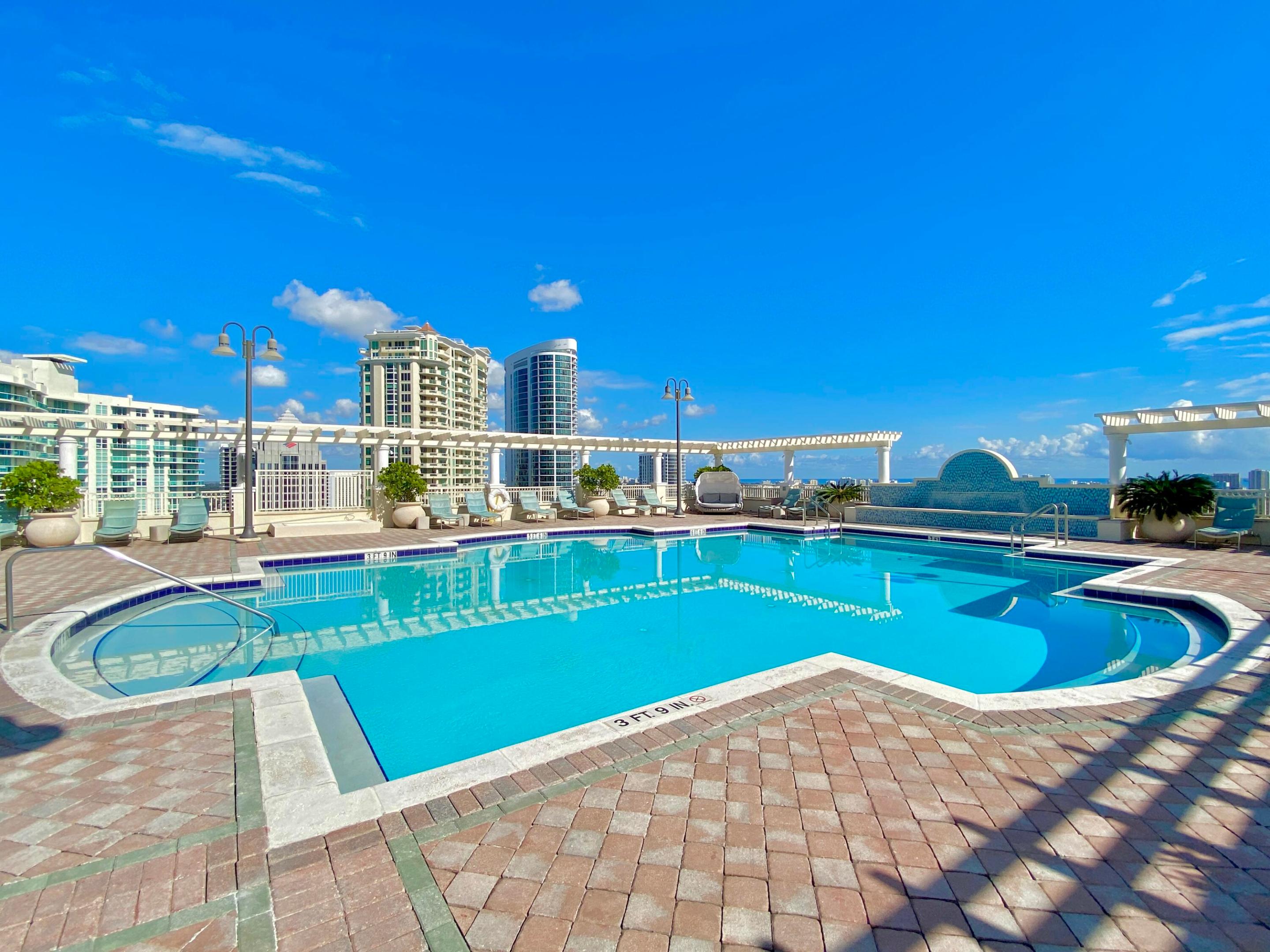 NURIVER LANDING CONDO - Residential Lease