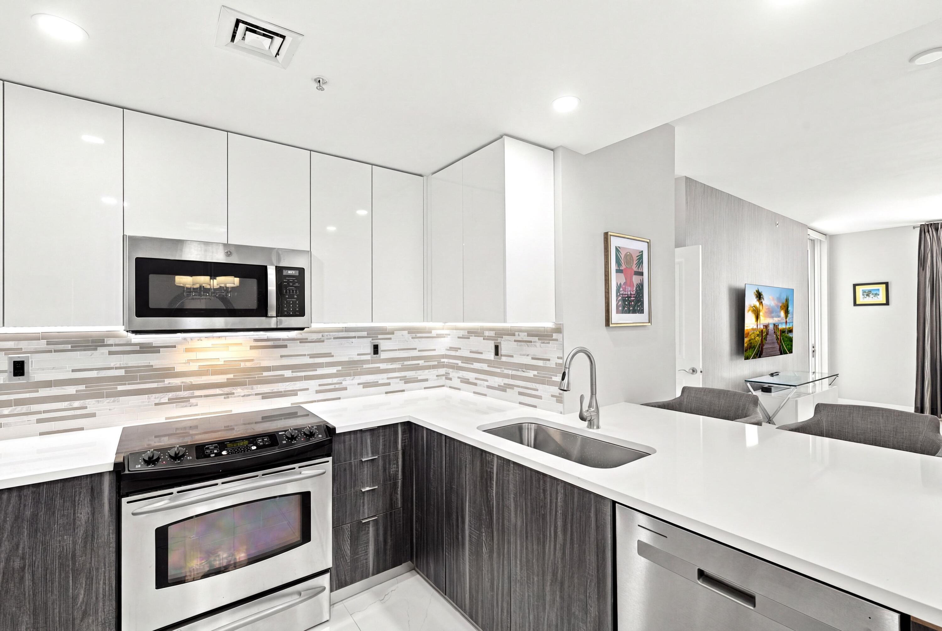 NURIVER LANDING CONDO - Residential Lease