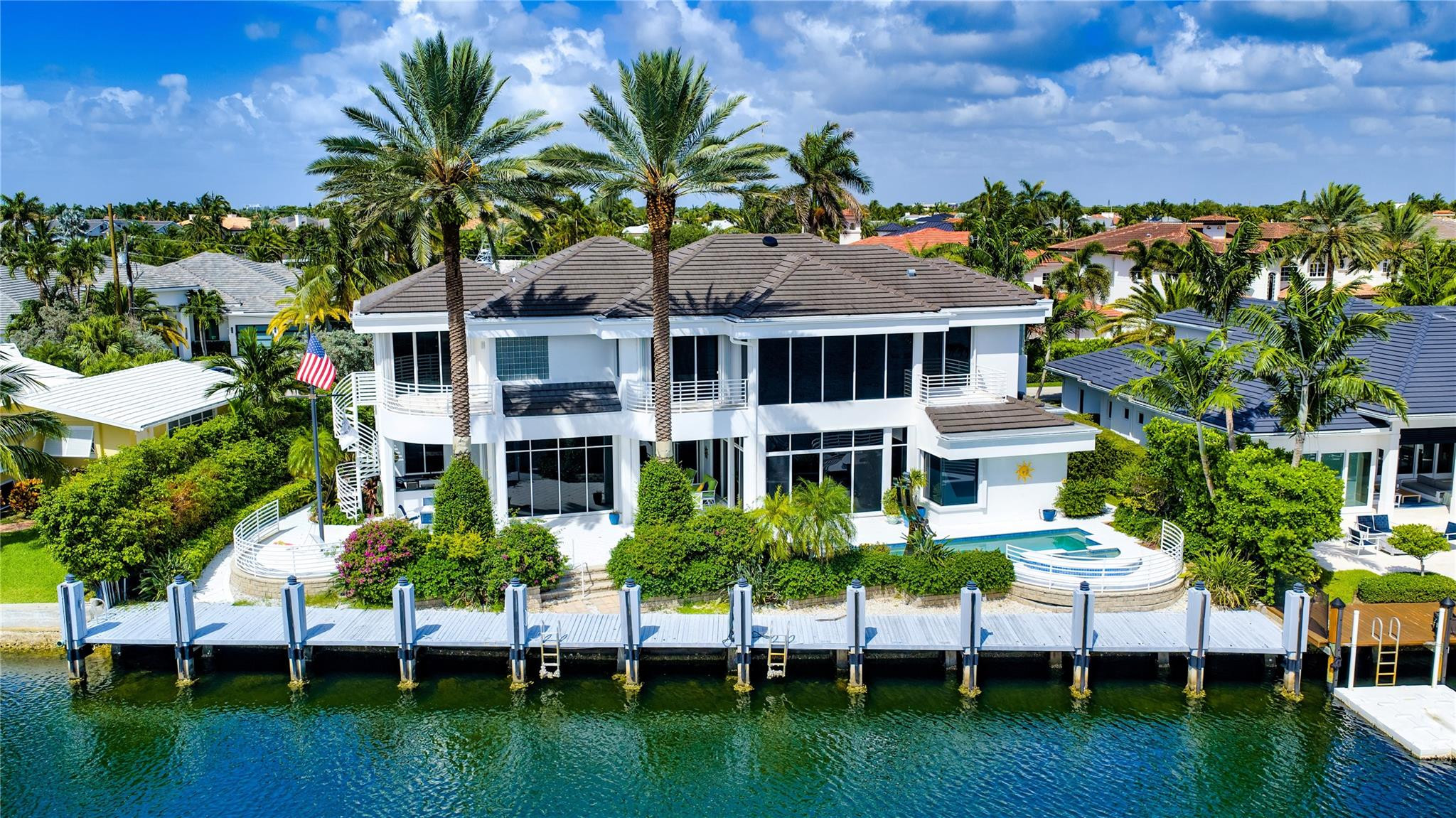 Lighthouse Point 5th Sec - Residential