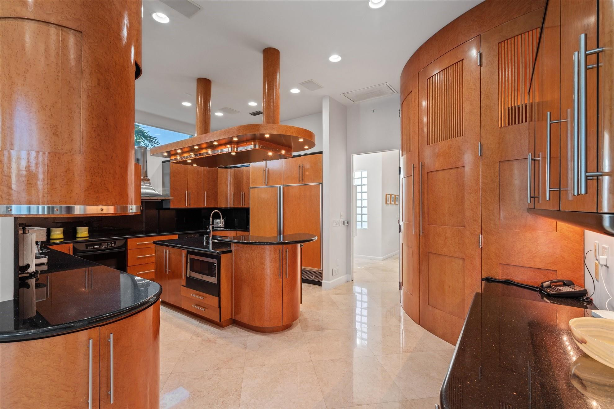 Lighthouse Point 5th Sec - Residential