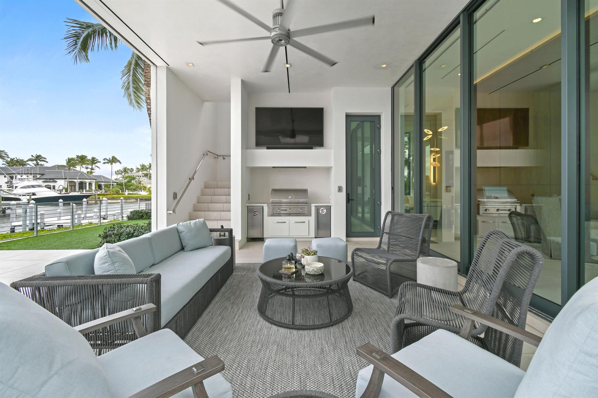 ADMIRALS COVE - Residential