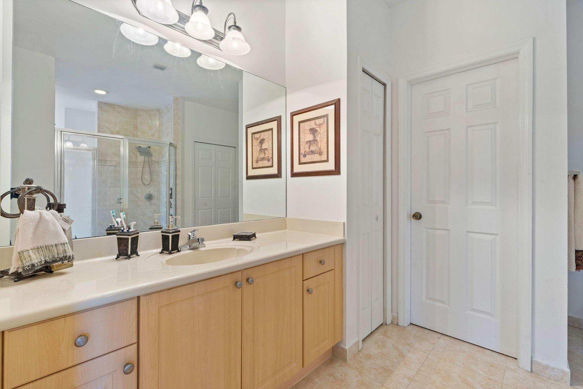 EGRET LAKES ESTATES SEC 7 - Residential