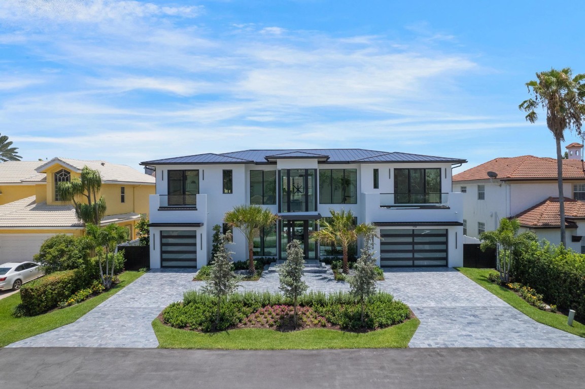 TROPIC ISLE - Residential