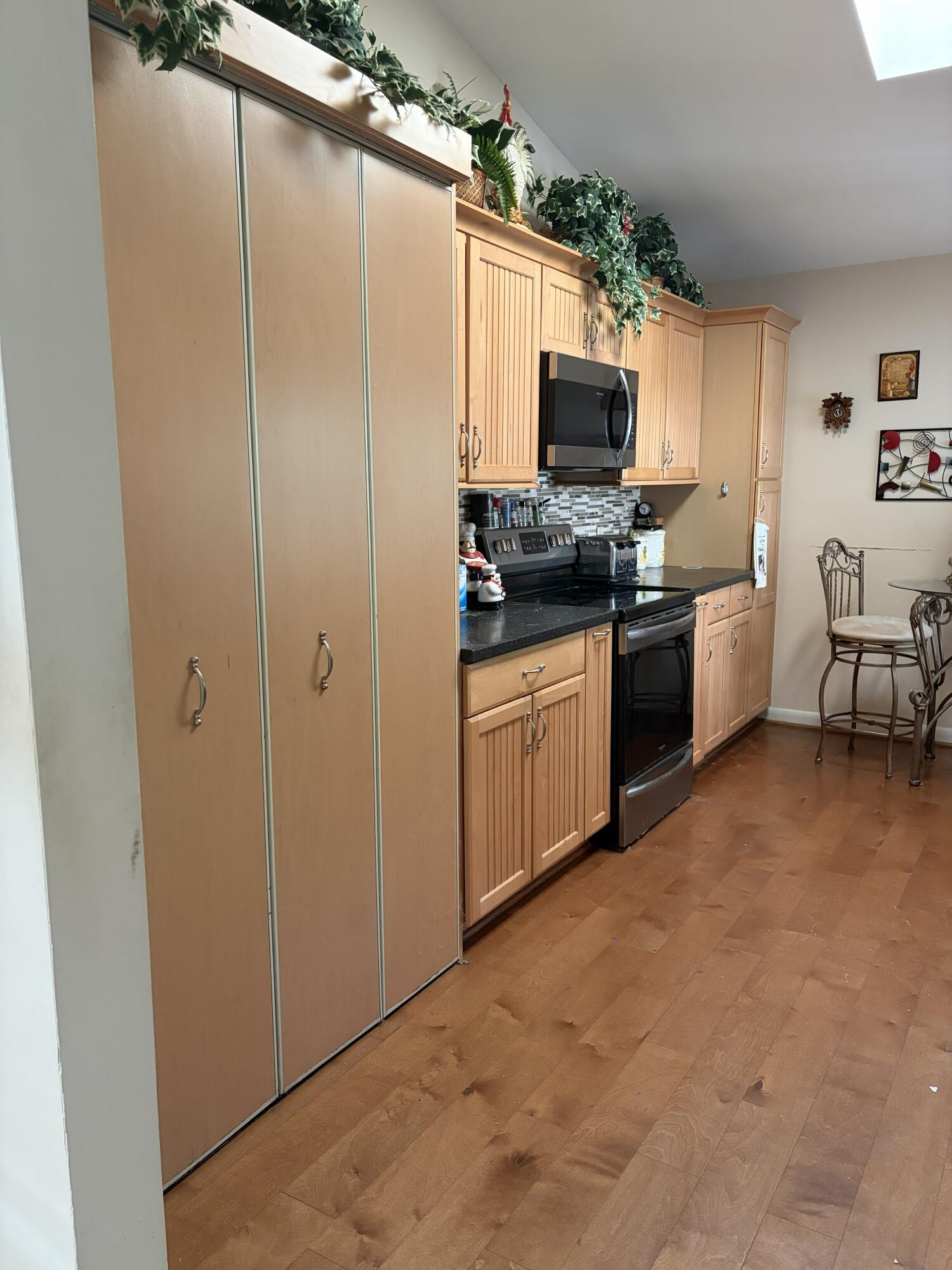 EQUESTRIAN - Residential