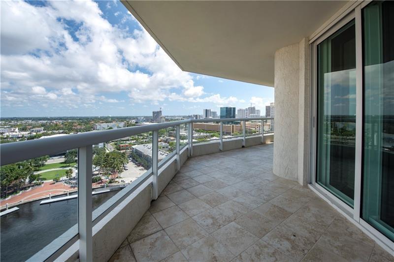 ESPLANADE - Residential