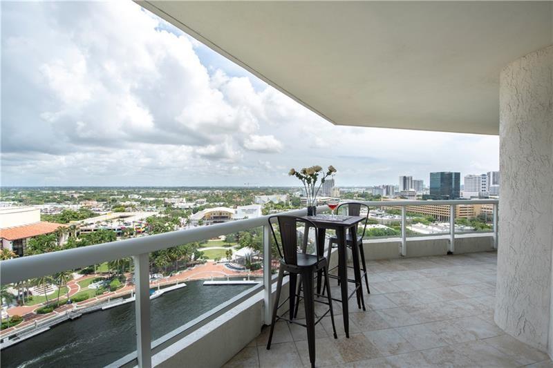 ESPLANADE - Residential