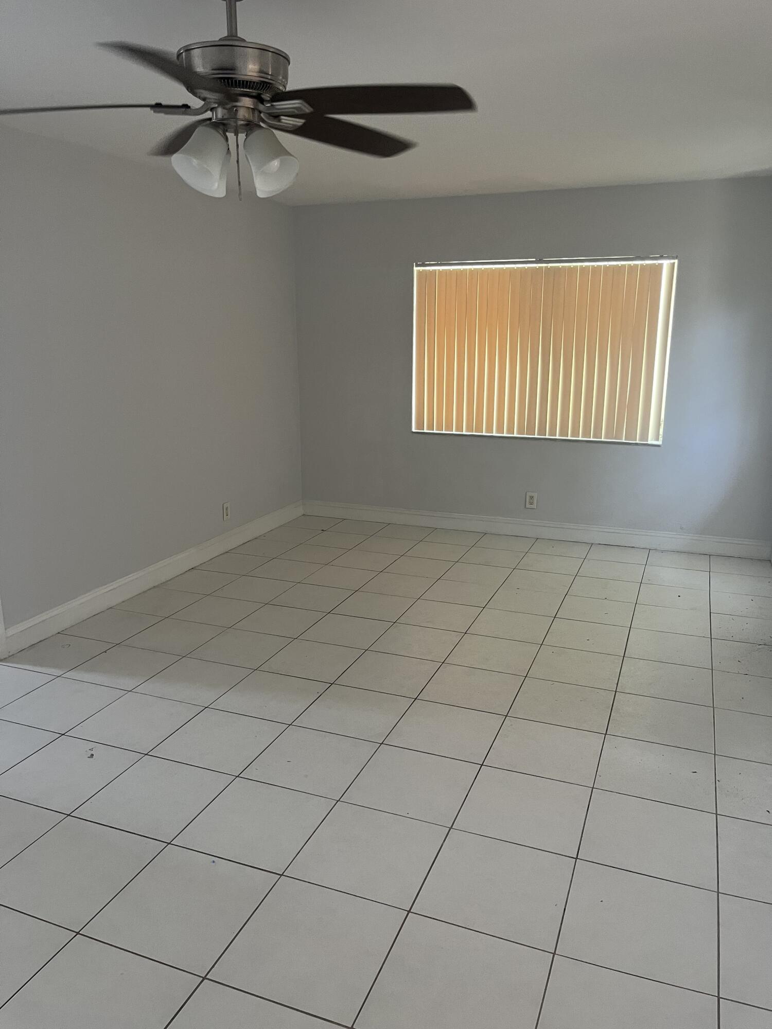 BLOUNT BROS POMPANO BEACH - Residential Lease