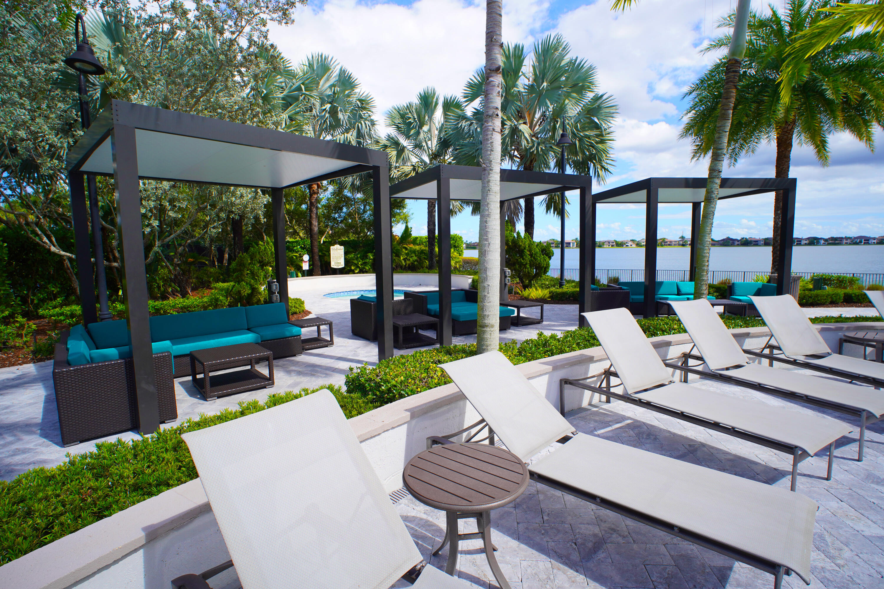 BRUSCHI Watercrest - Residential
