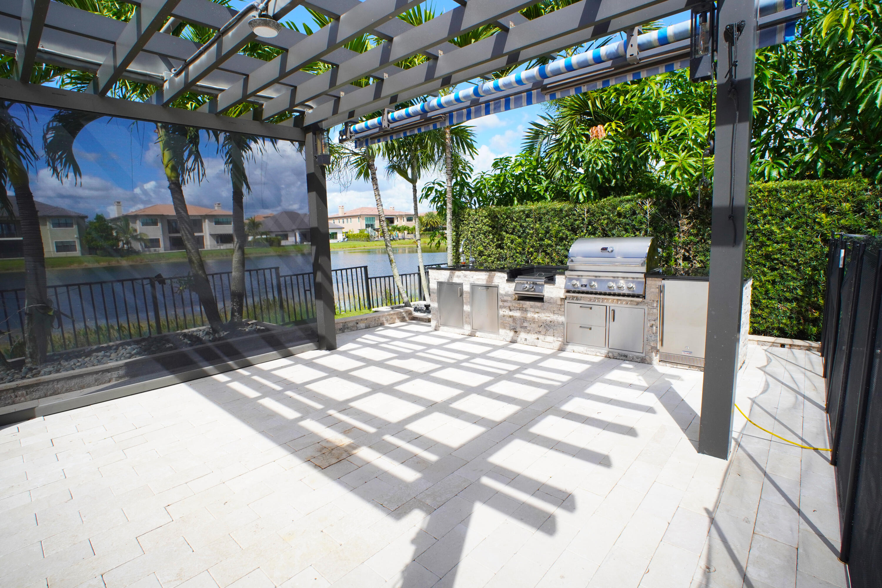 BRUSCHI Watercrest - Residential