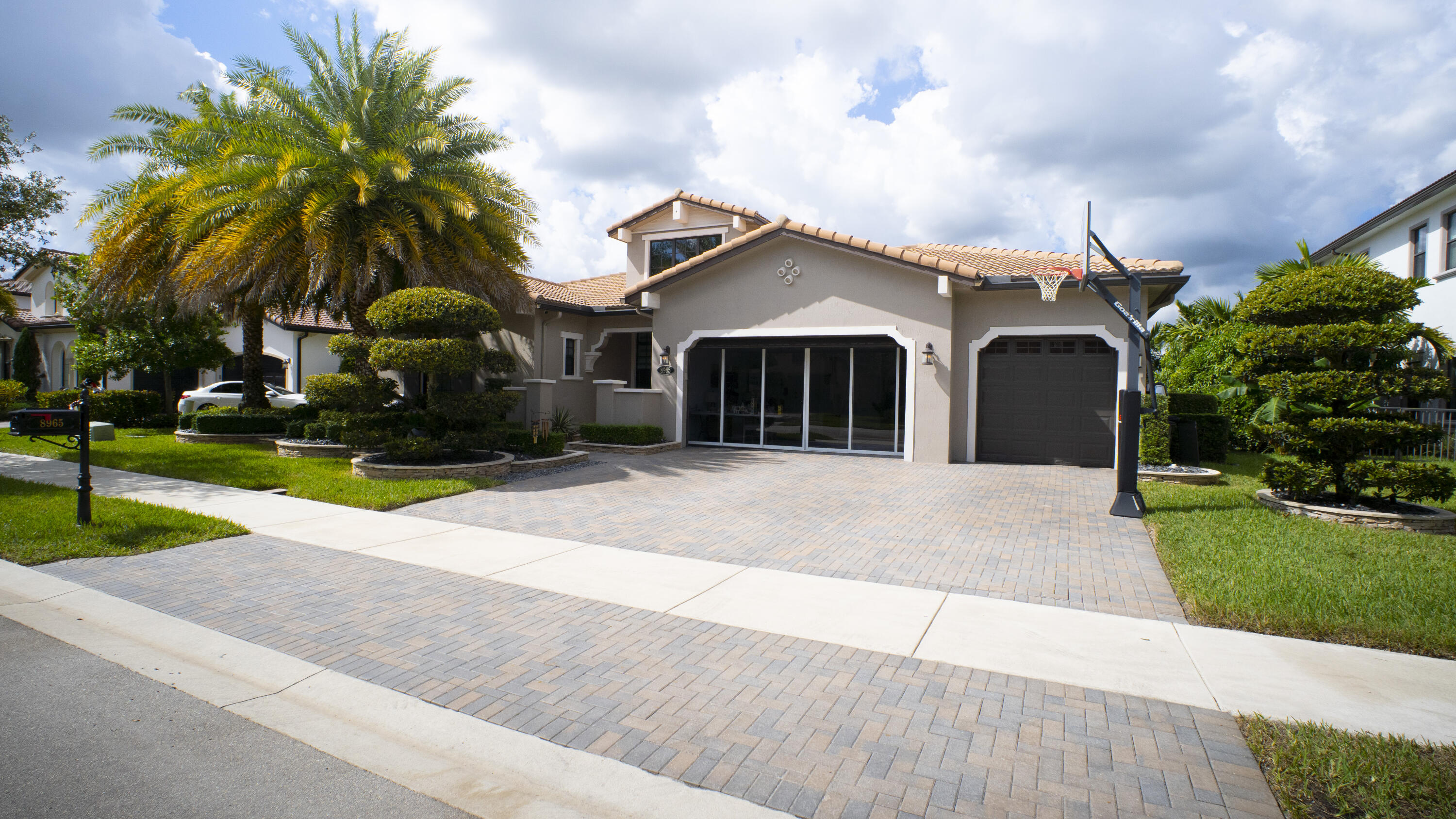 BRUSCHI Watercrest - Residential