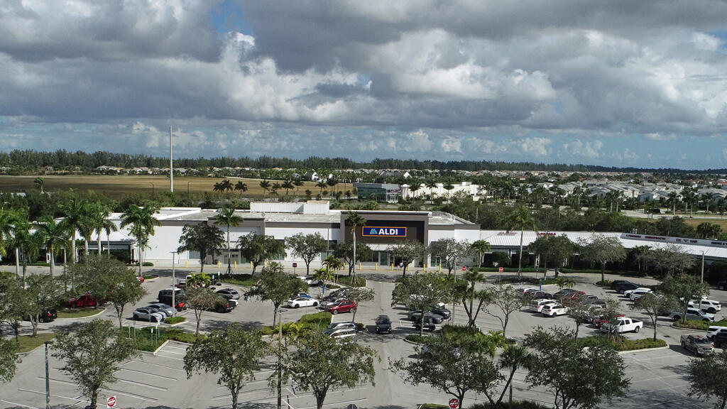 Loxahatchee - Land