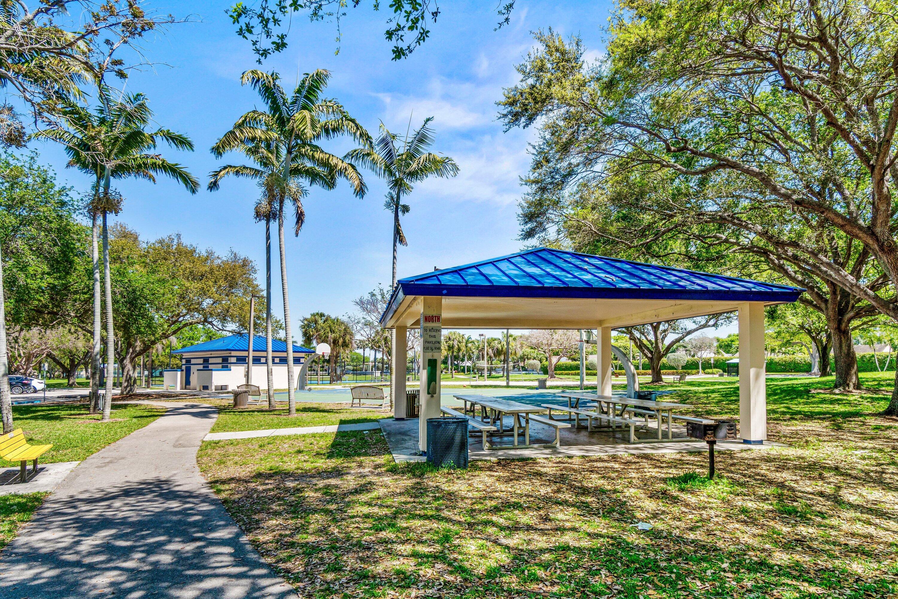 MEADOW LAKE - Residential