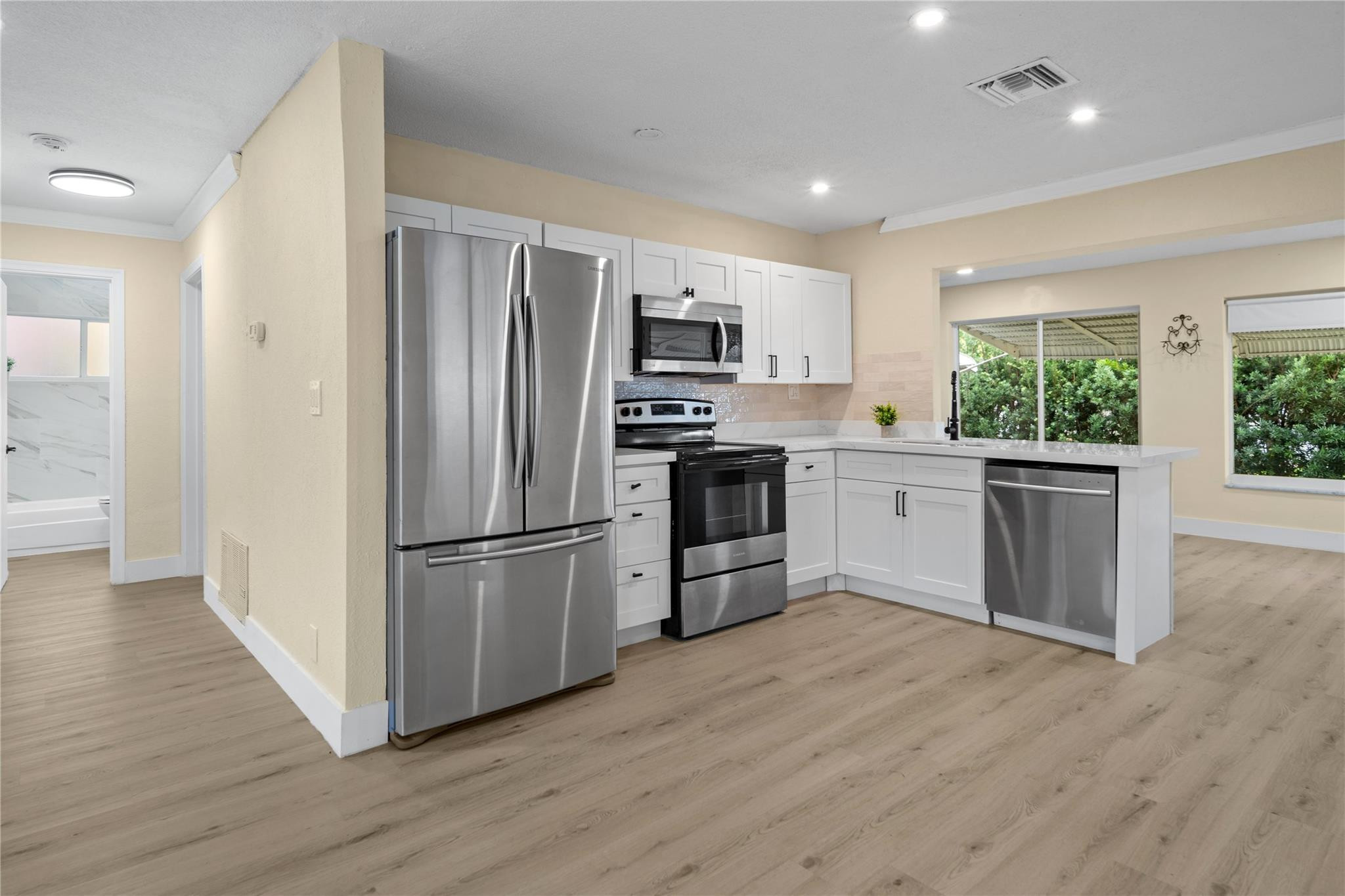 Mainlands Of Tamarac Lake - Residential
