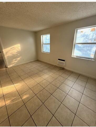 VISTA VERDE TOWNHOUSE - Residential Lease