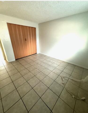 VISTA VERDE TOWNHOUSE - Residential Lease