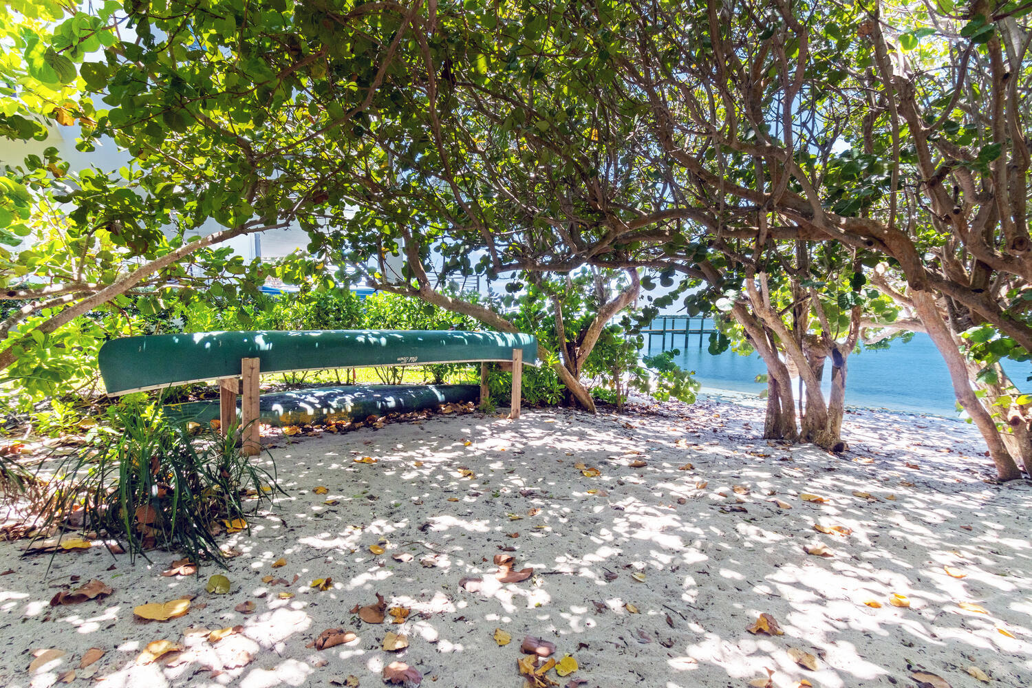 YACHT CLUB BEACH - Residential