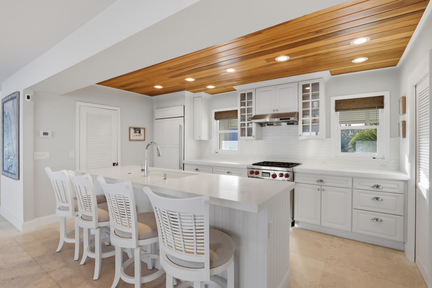YACHT CLUB BEACH - Residential