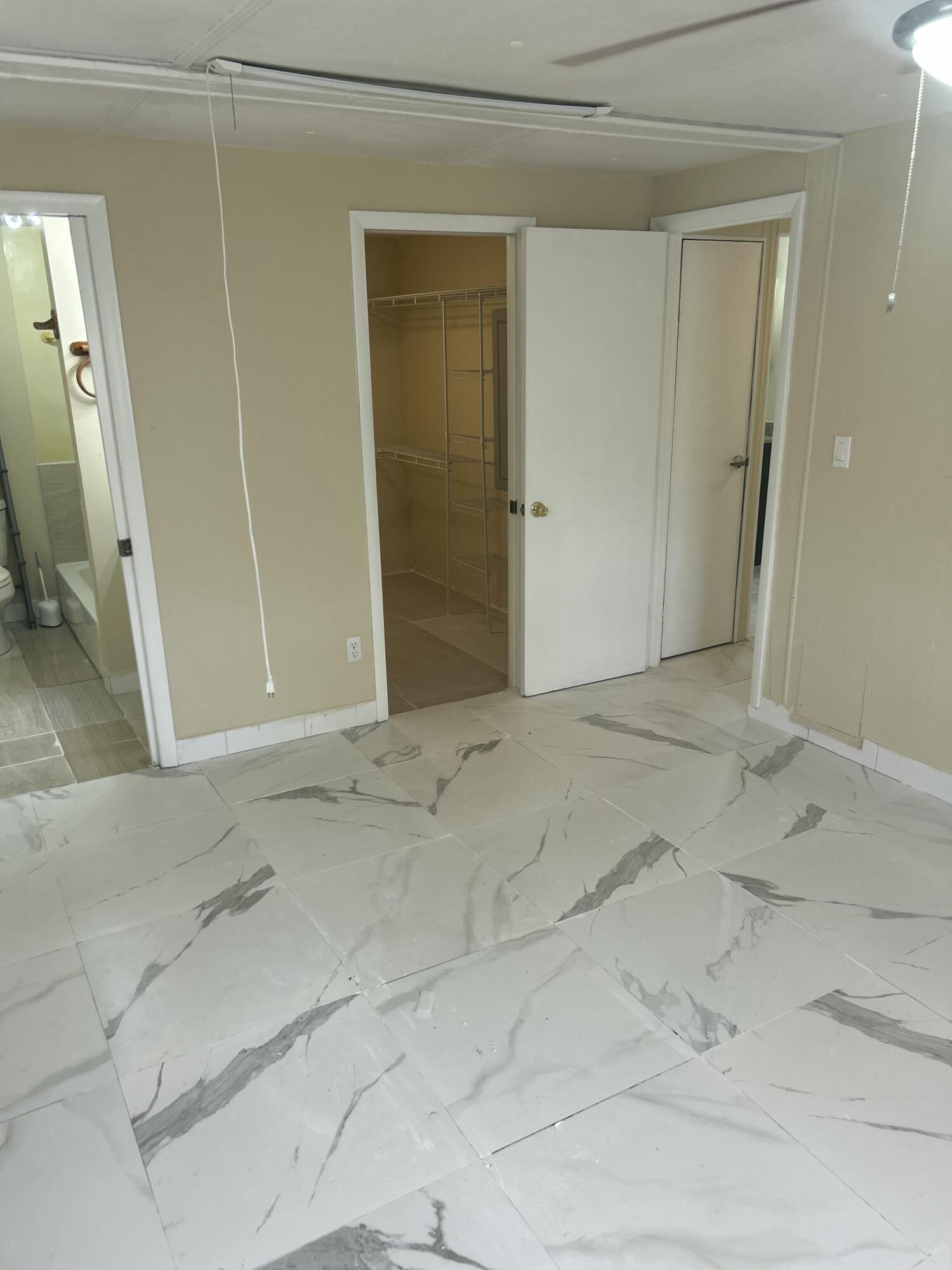 WATERGATE MOBILE HOME - Residential Lease
